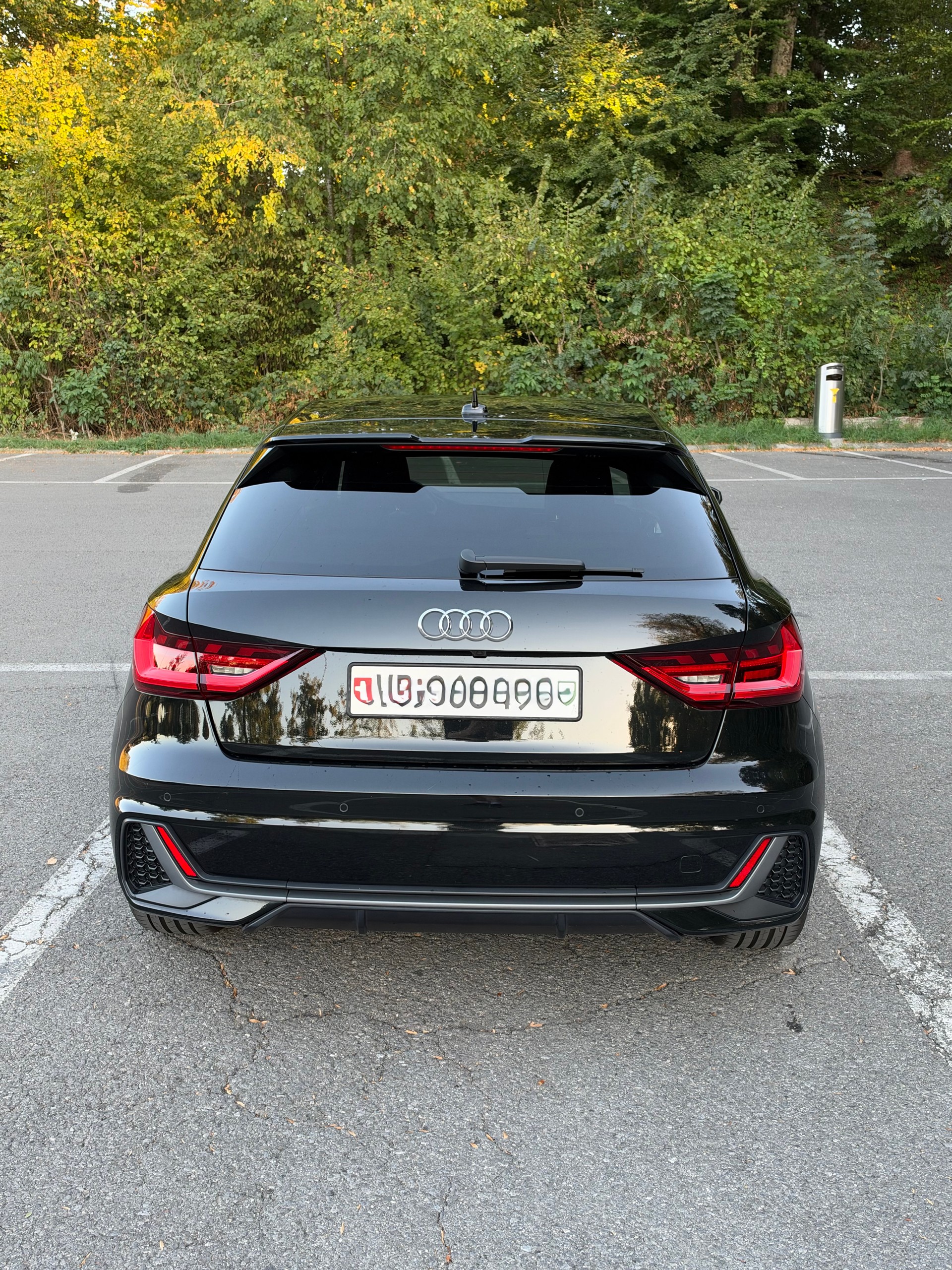 AUDI 1.5 35 TFSI S Line S-Tronic-image-2