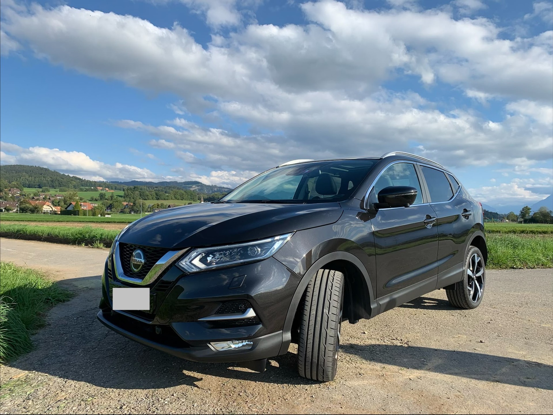 NISSAN 1.7 dCi Tekna 4x4-image-2
