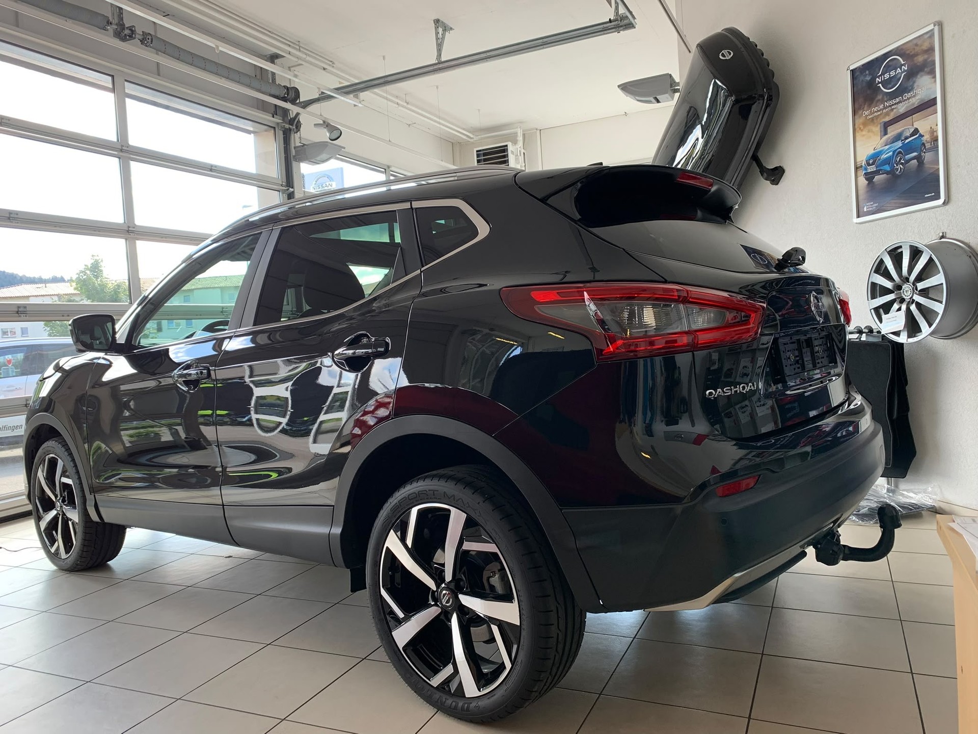NISSAN 1.7 dCi Tekna 4x4-image-1