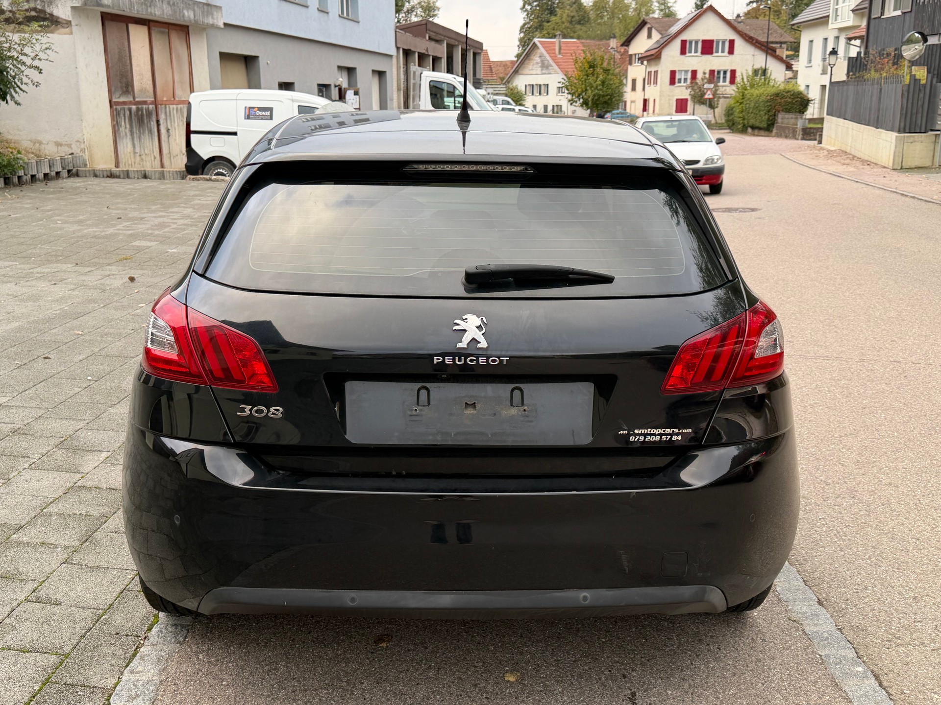 PEUGEOT 308 1.6 THP Allure-image-3