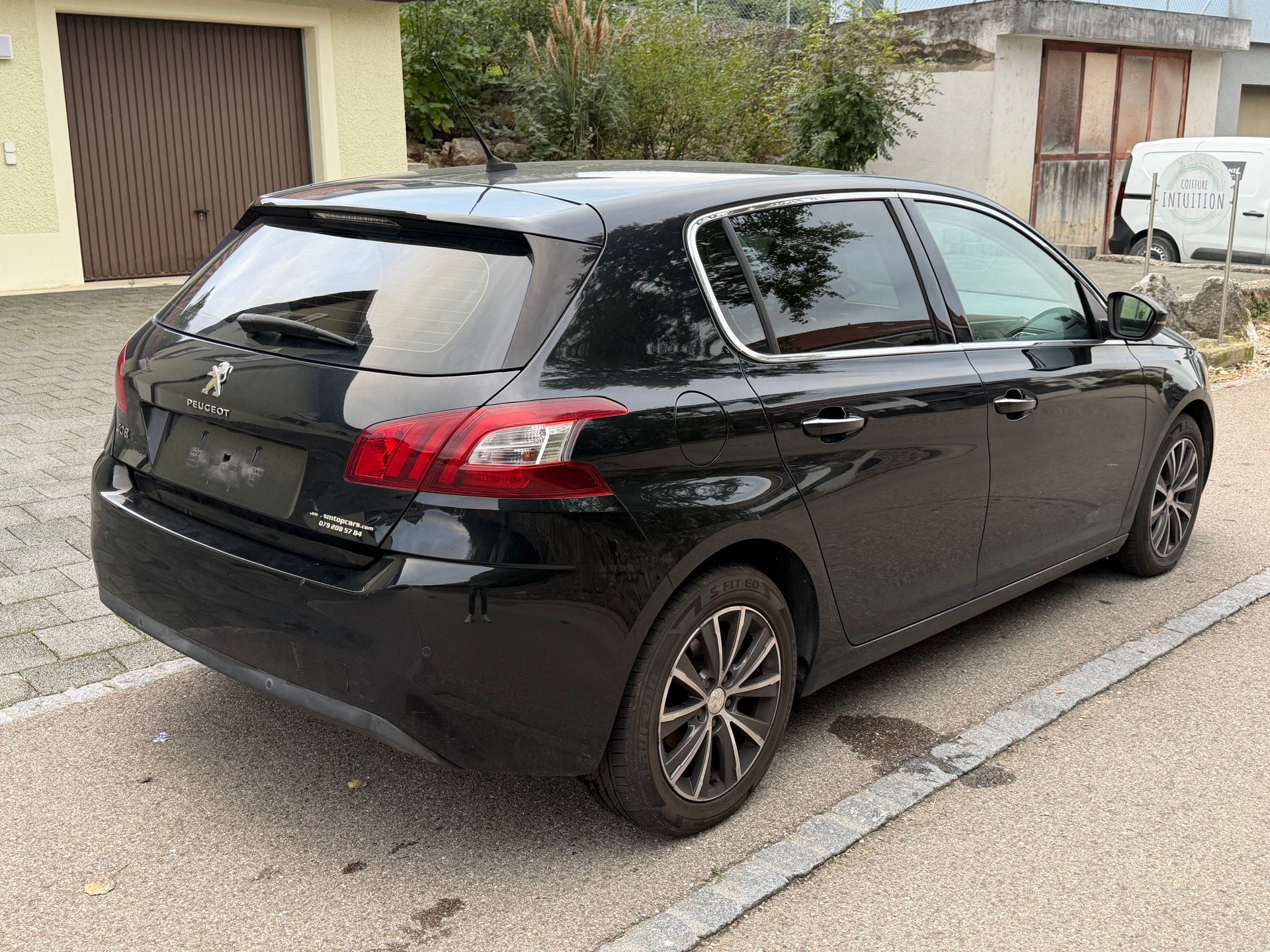 PEUGEOT 308 1.6 THP Allure-image-4