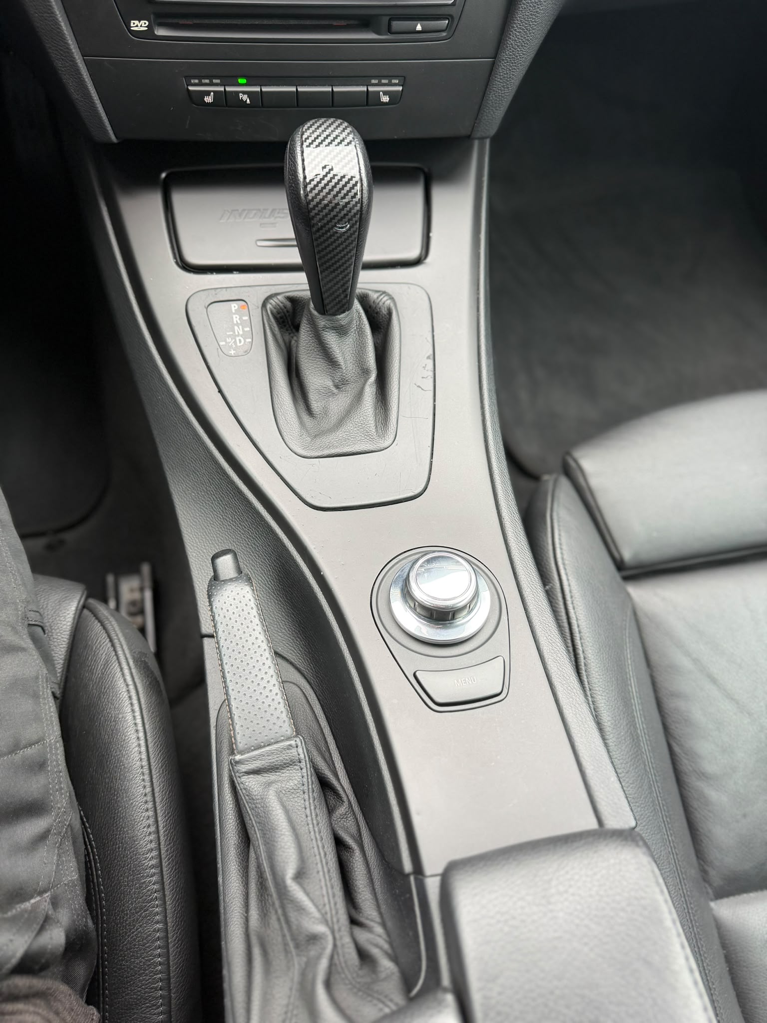 BMW 335i Coupé-image-22