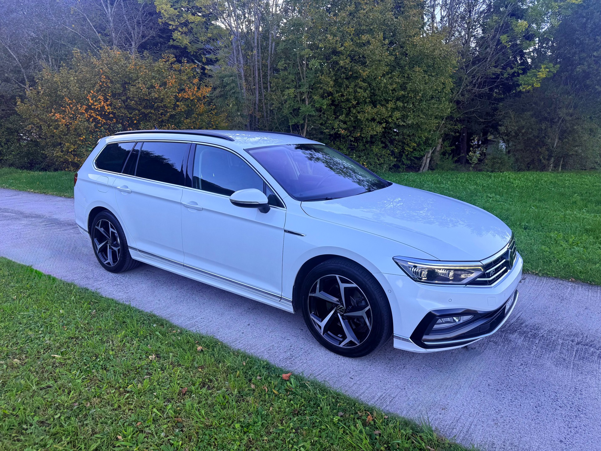 VW Passat 2.0 TDI BMT Business 4Motion DSG *R Line*-image-7