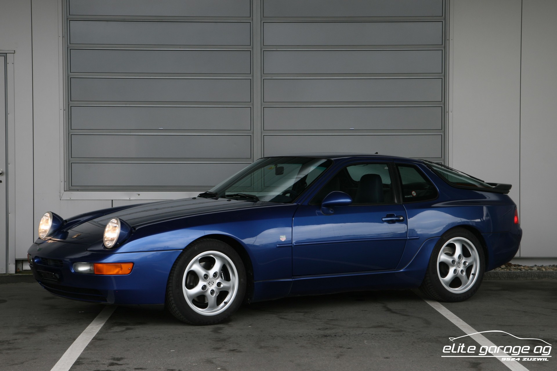 PORSCHE 968-image-0