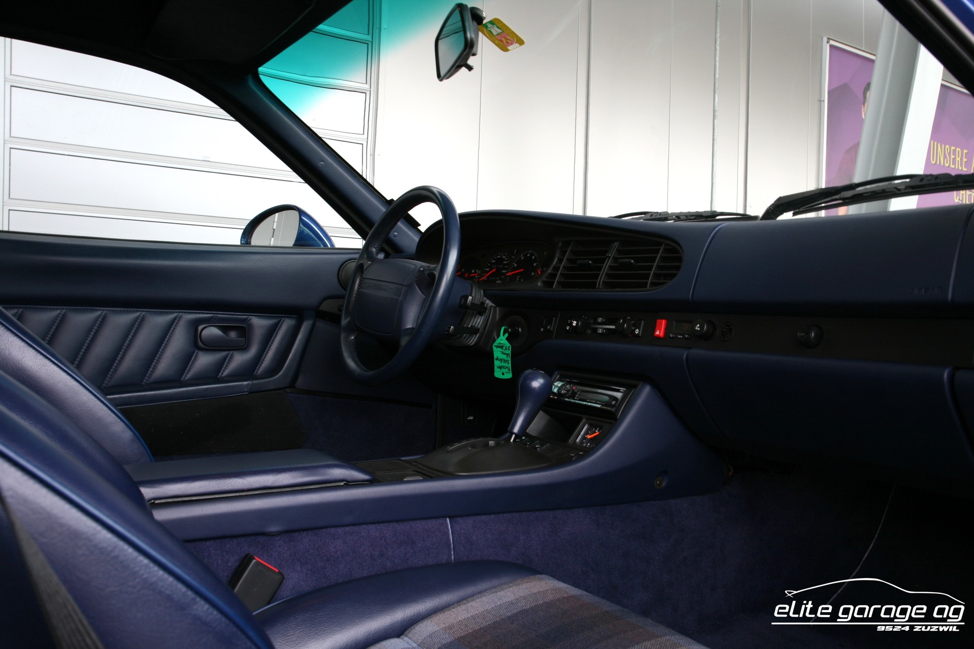 PORSCHE 968-image-15