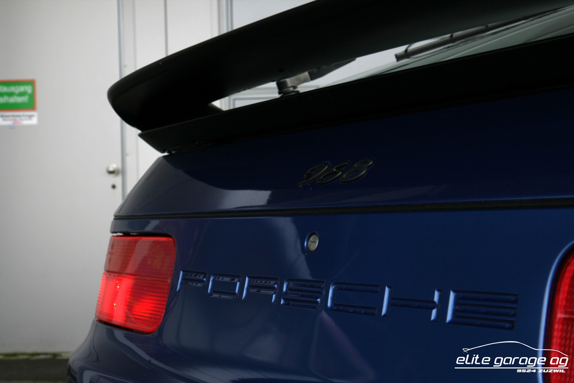 PORSCHE 968-image-11