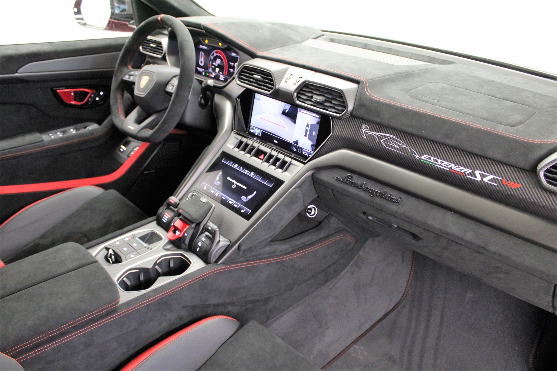 LAMBORGHINI Urus Performante SCV-12-image-2