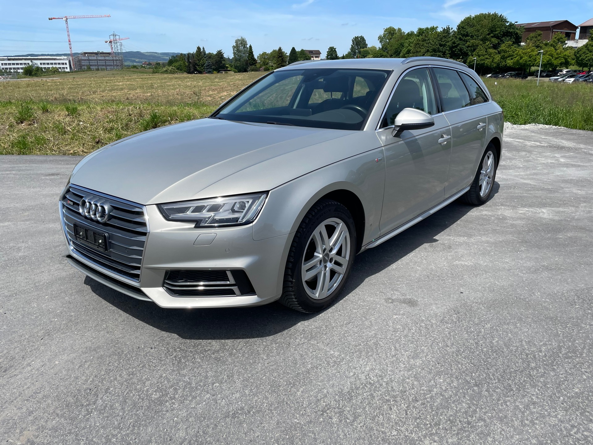 AUDI A4 Avant 2.0 TFSI S-tronic