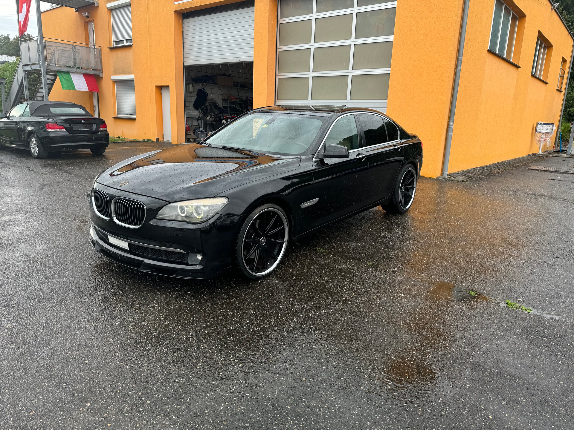 BMW 730d-image-1
