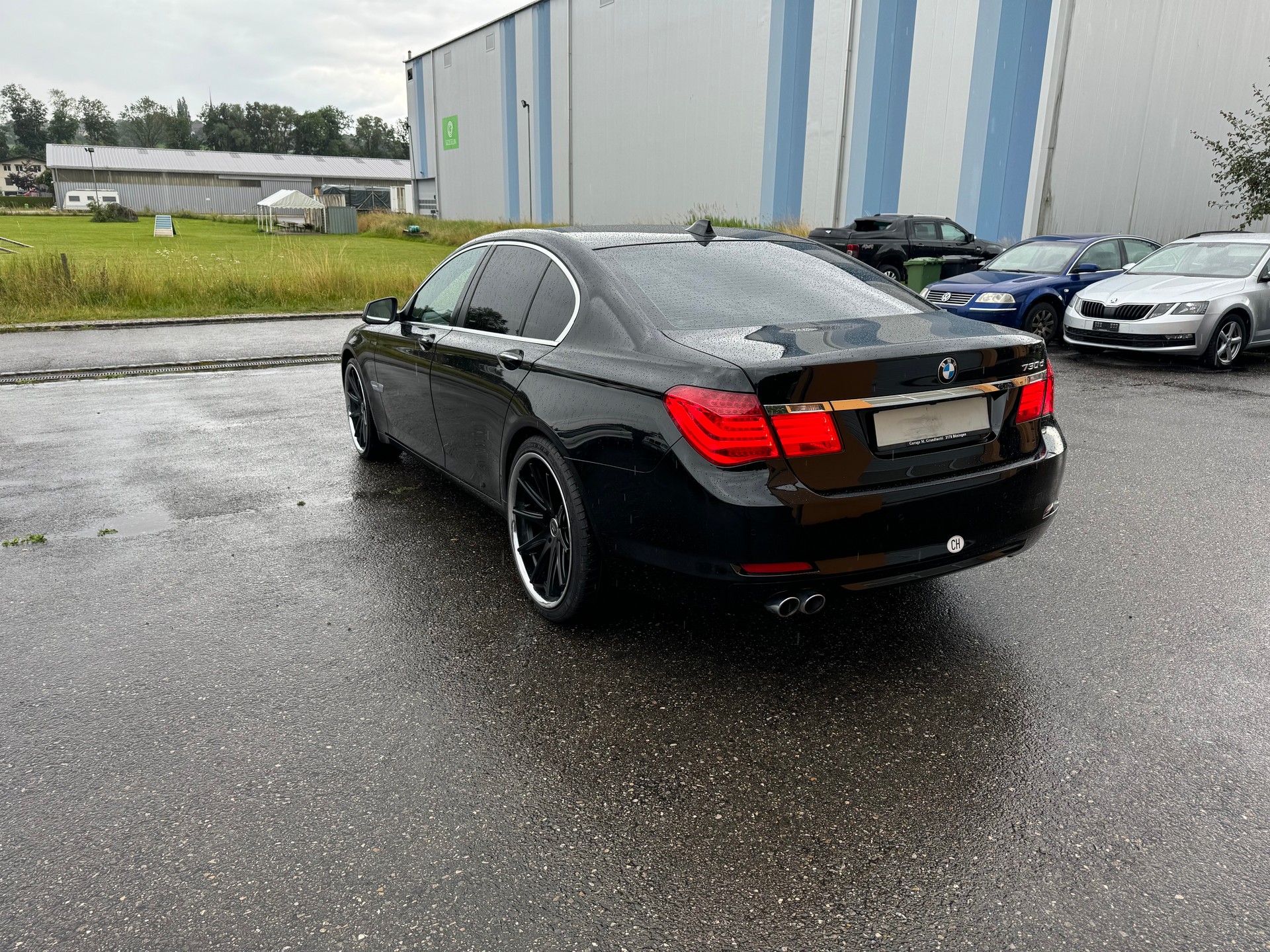 BMW 730d-image-2