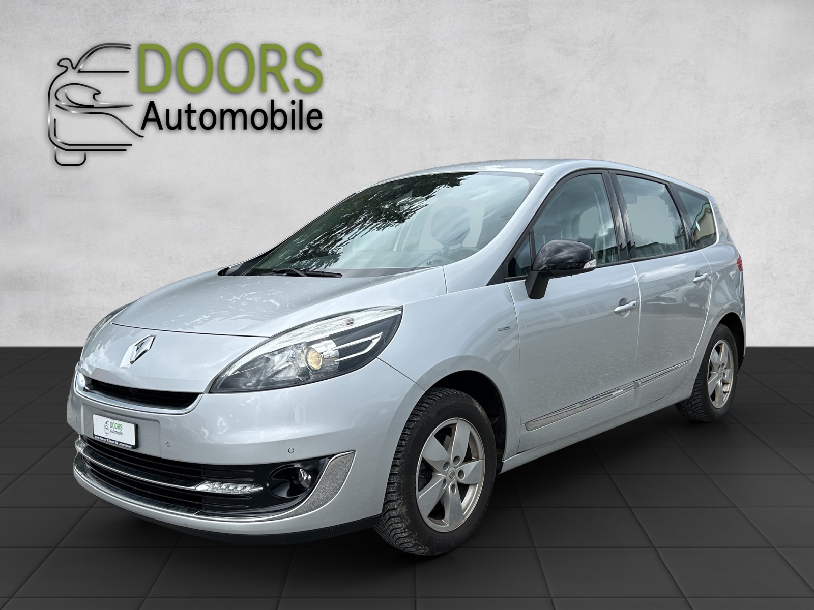 RENAULT Grand Scénic 1.4 16V Turbo Bose-image-2