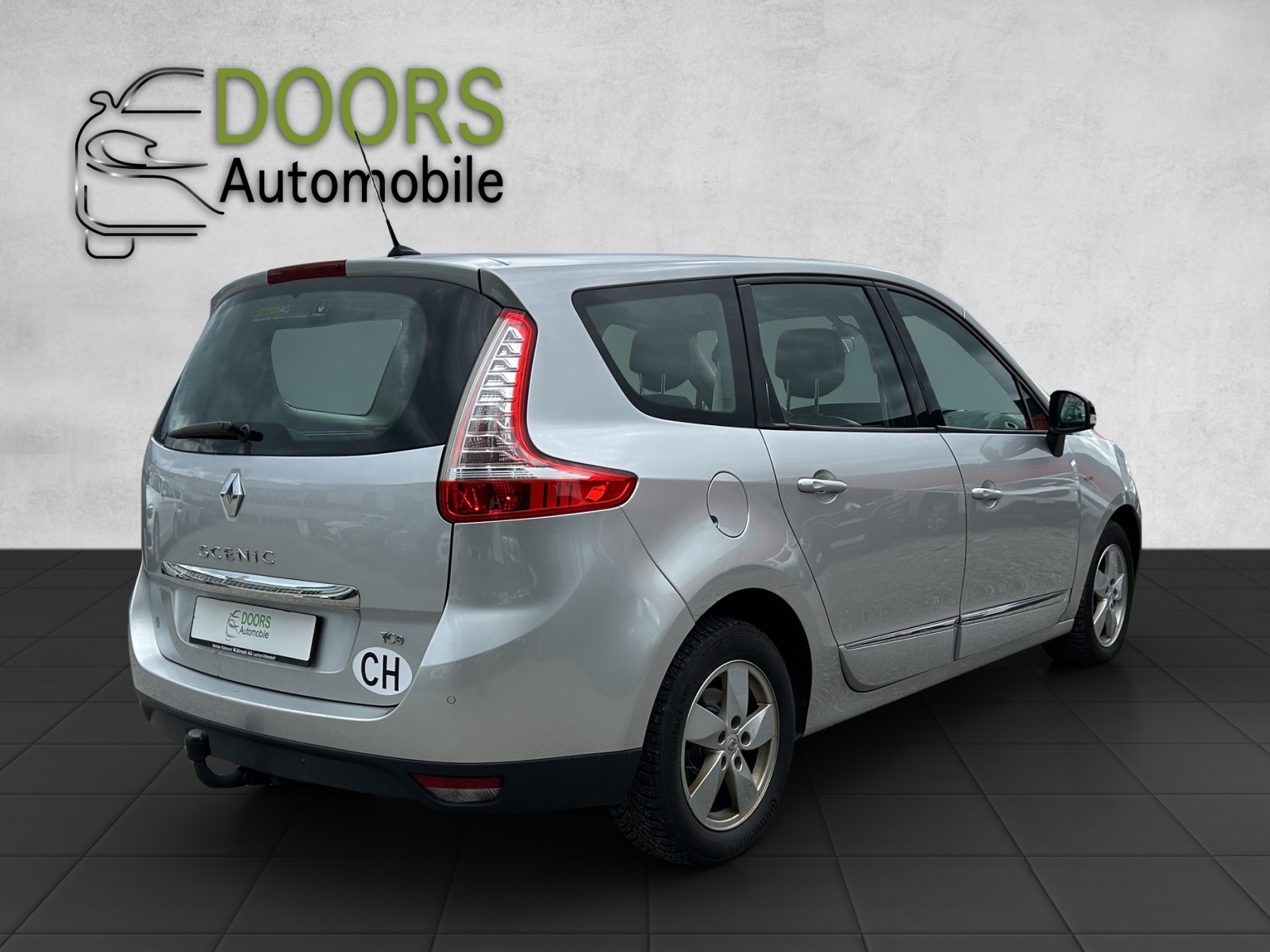 RENAULT Grand Scénic 1.4 16V Turbo Bose-image-3