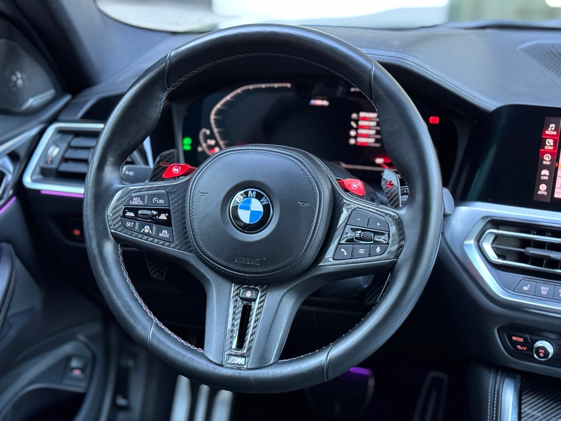 BMW M4 Coupé Competition M xDrive-image-15