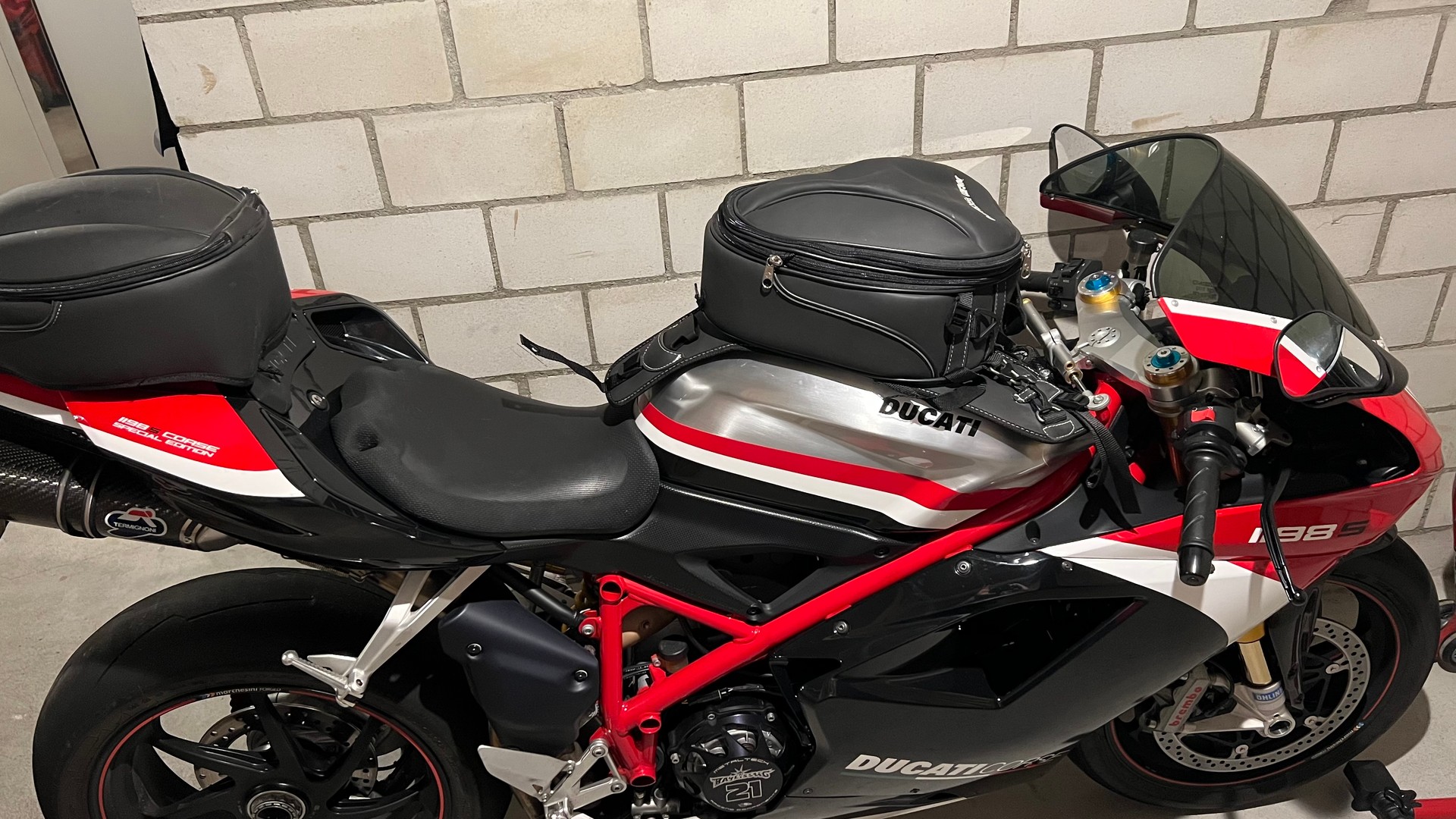 DUCATI 1198 S Corse Special Edition-image-9