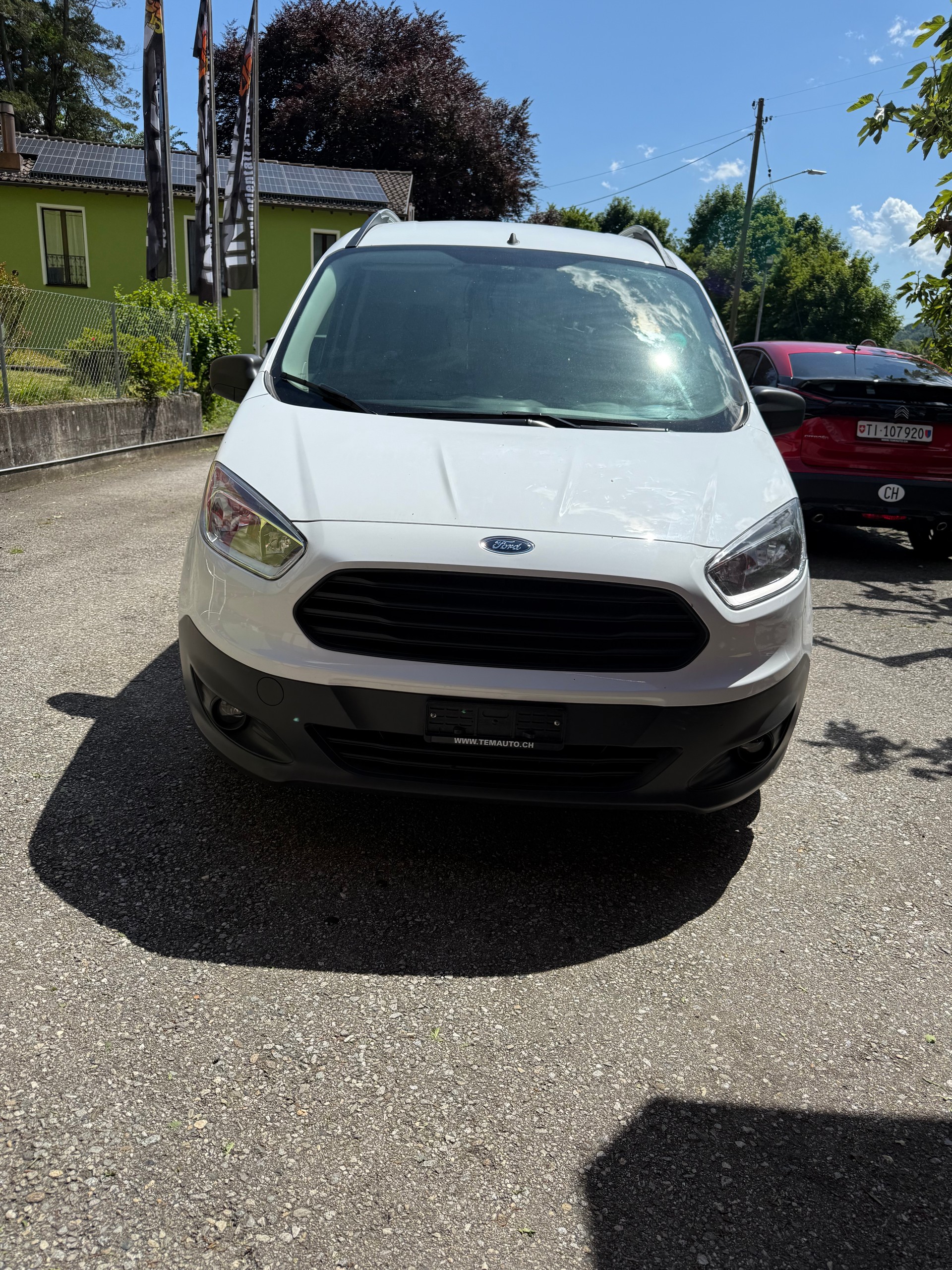 FORD Transit Courier Van 1.5 TDCi Trend-image-0