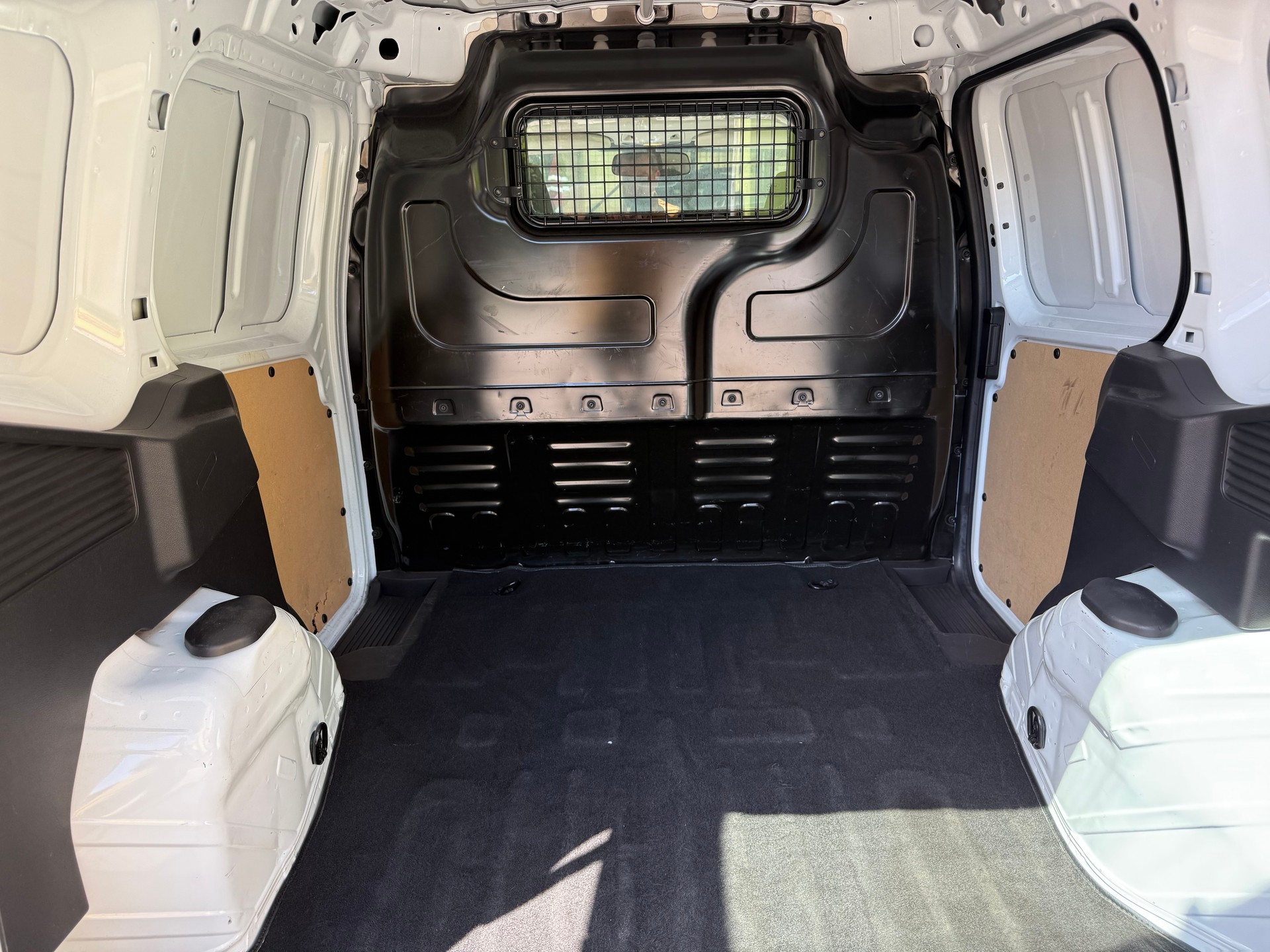 FORD Transit Courier Van 1.5 TDCi Trend-image-4