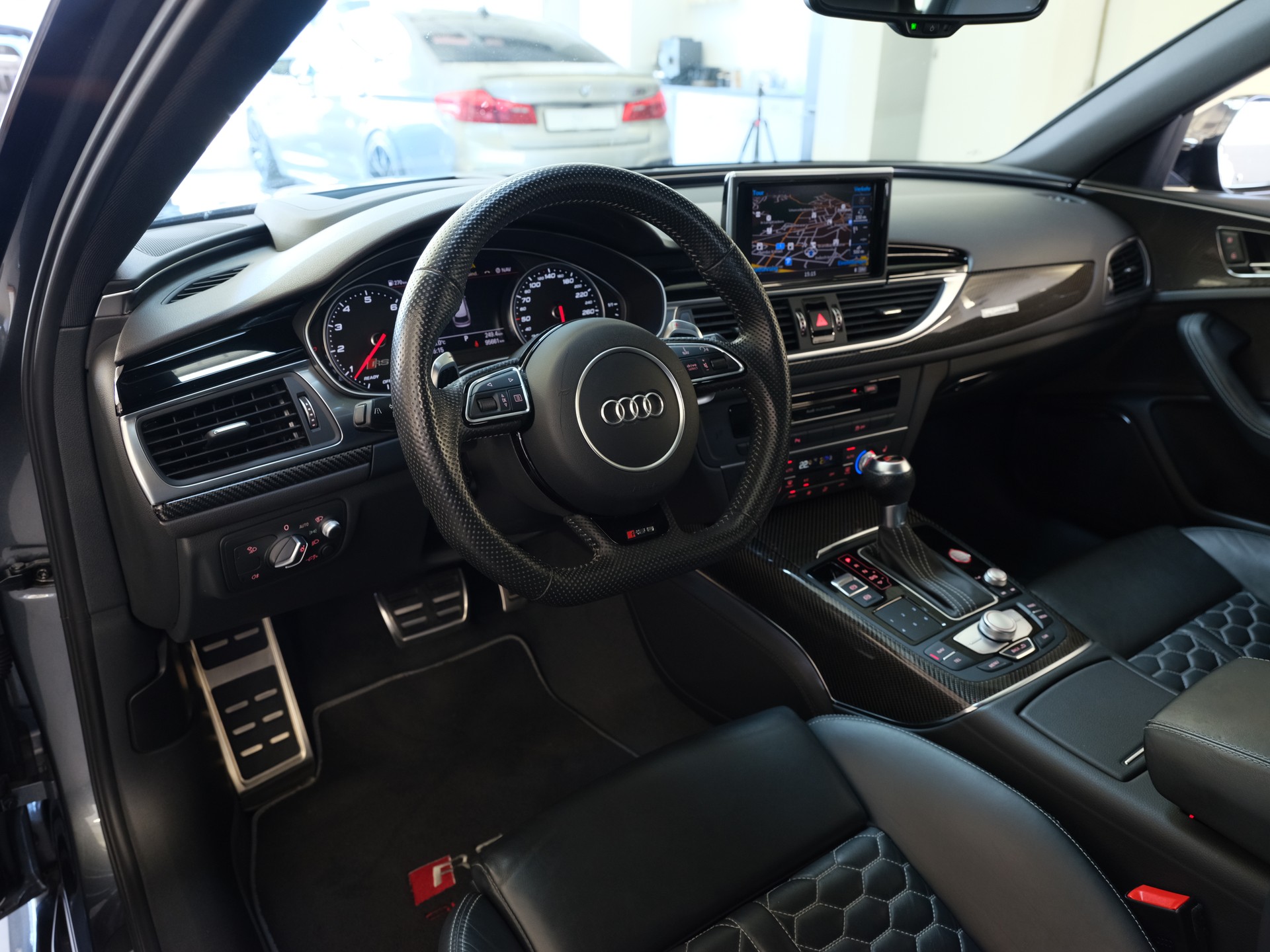 AUDI RS6 Avant 4.0 TFSI V8 performance quattro • SPORTAUSPUFFANLAGE-image-8