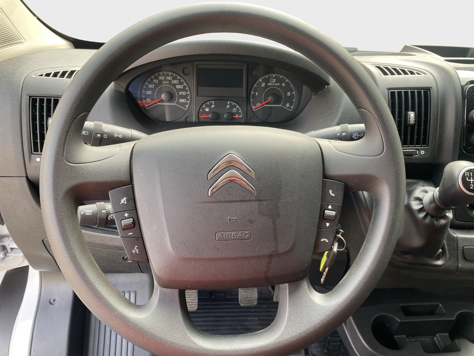 CITROEN Jumper 35 Heavy L4H3 140 Confort-image-11