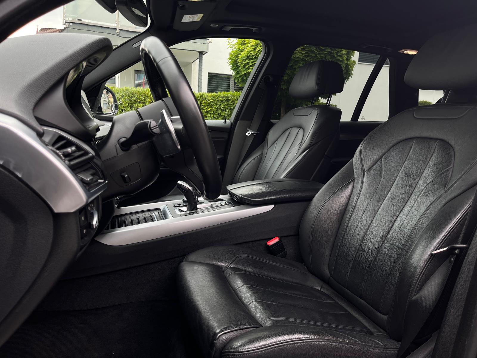 BMW X5 xDrive 40d Steptronic 7Sitz 24Mt Gara-image-9