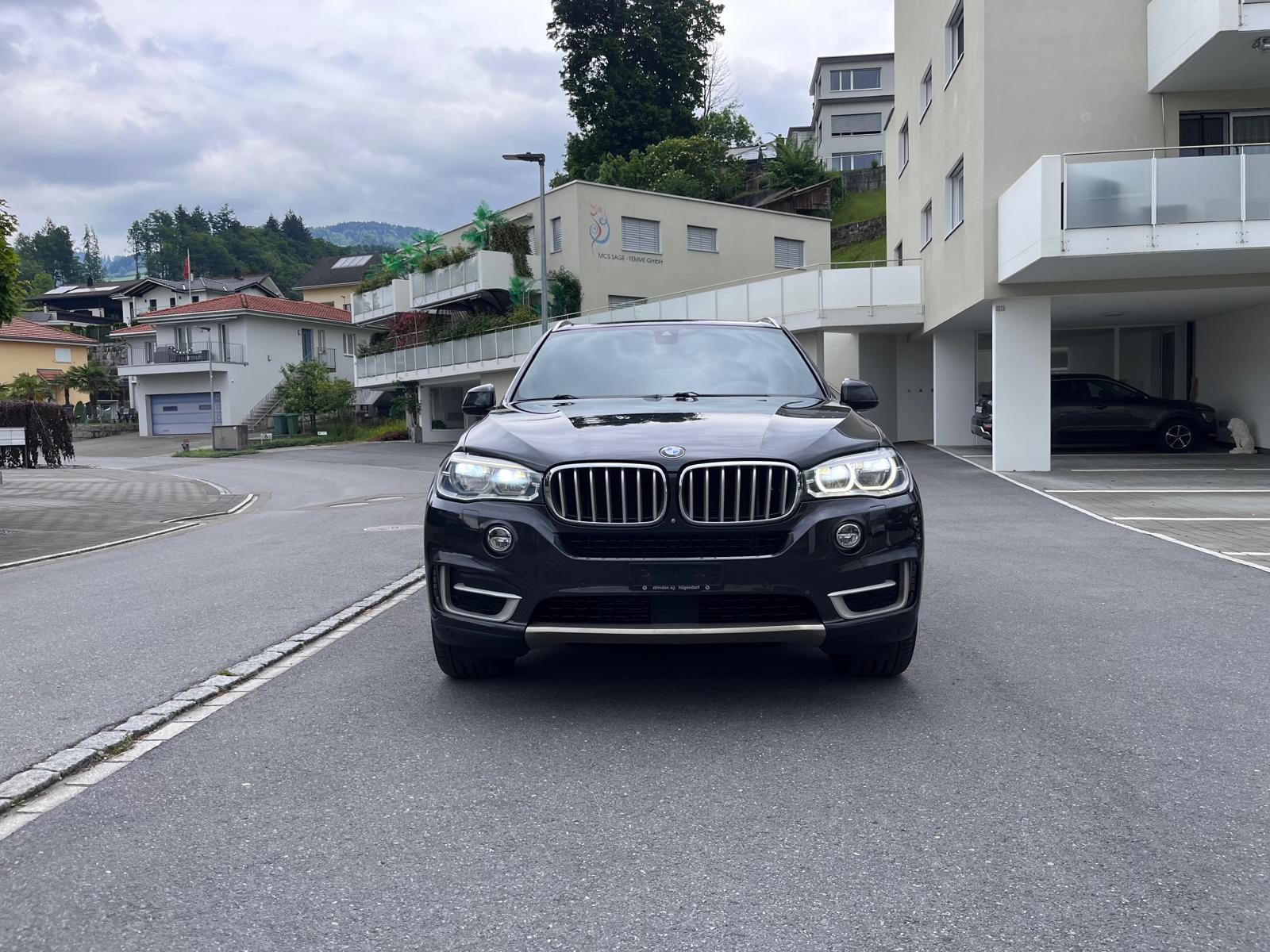 BMW X5 xDrive 40d Steptronic 7Sitz 24Mt Gara-image-2