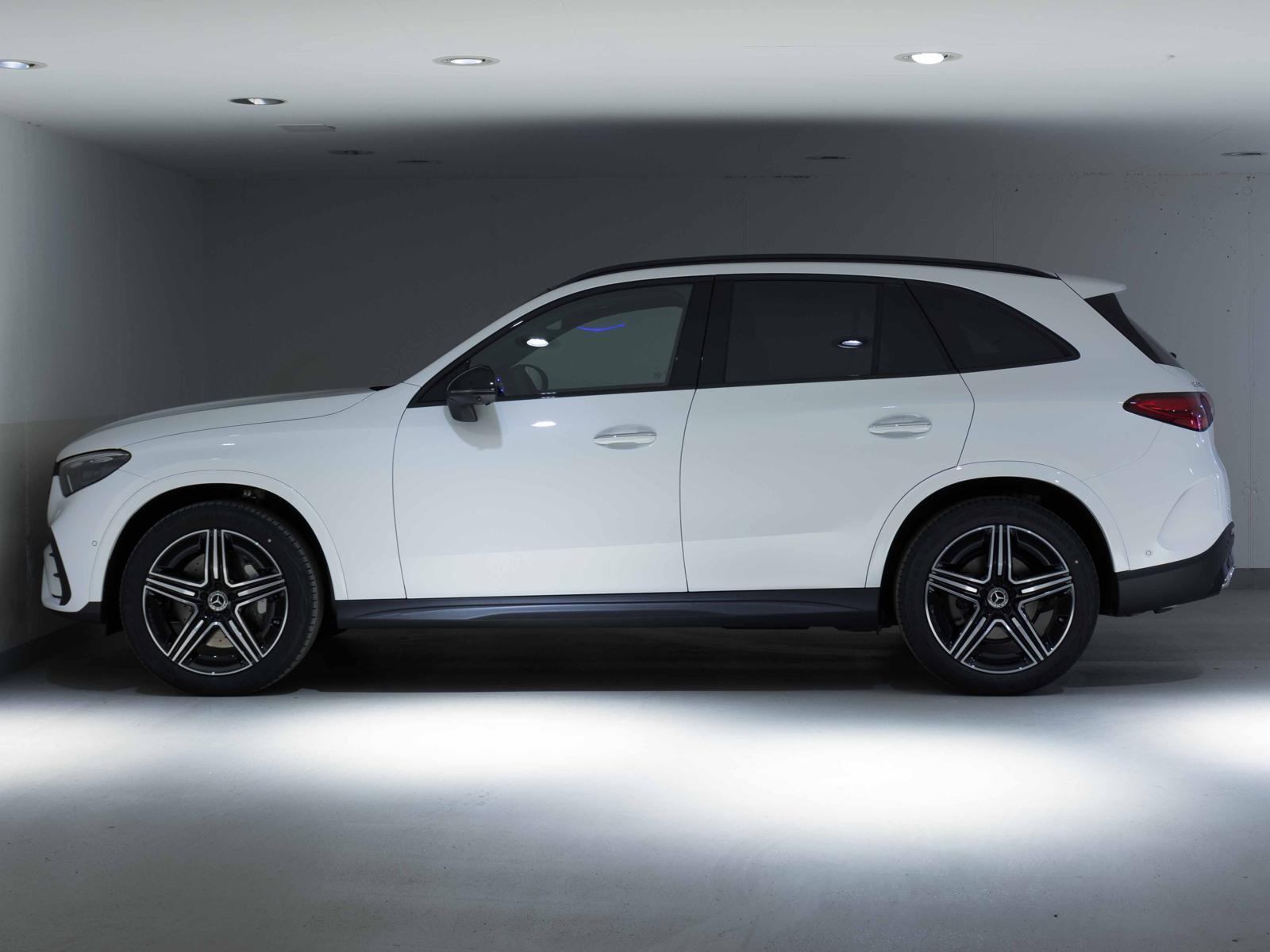 MERCEDES-BENZ GLC 300 d 4MATIC-image-6
