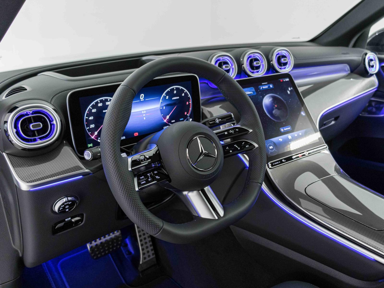 MERCEDES-BENZ GLC 300 d 4MATIC-image-11