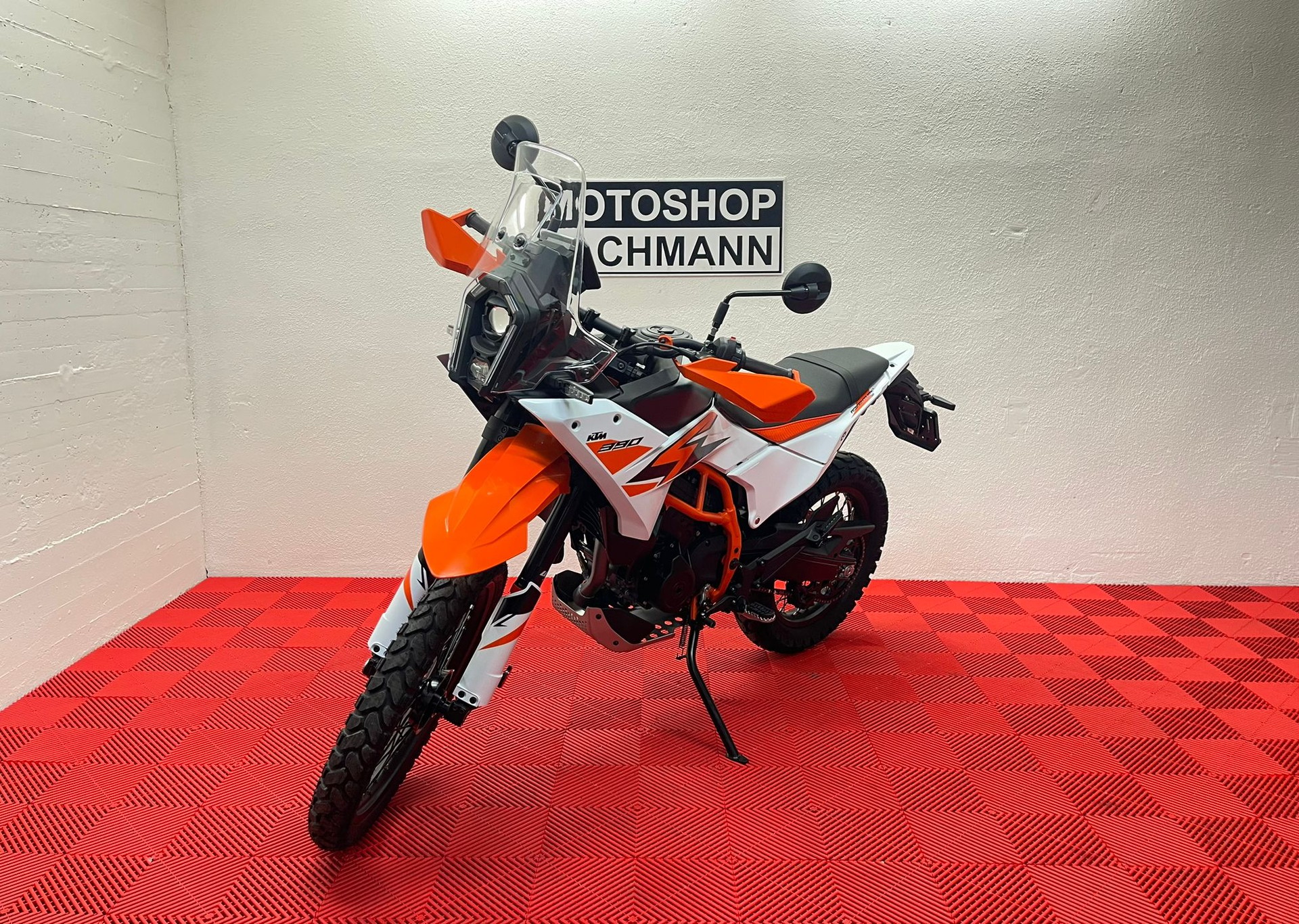 KTM 390 Adventure R-showroom-element-2