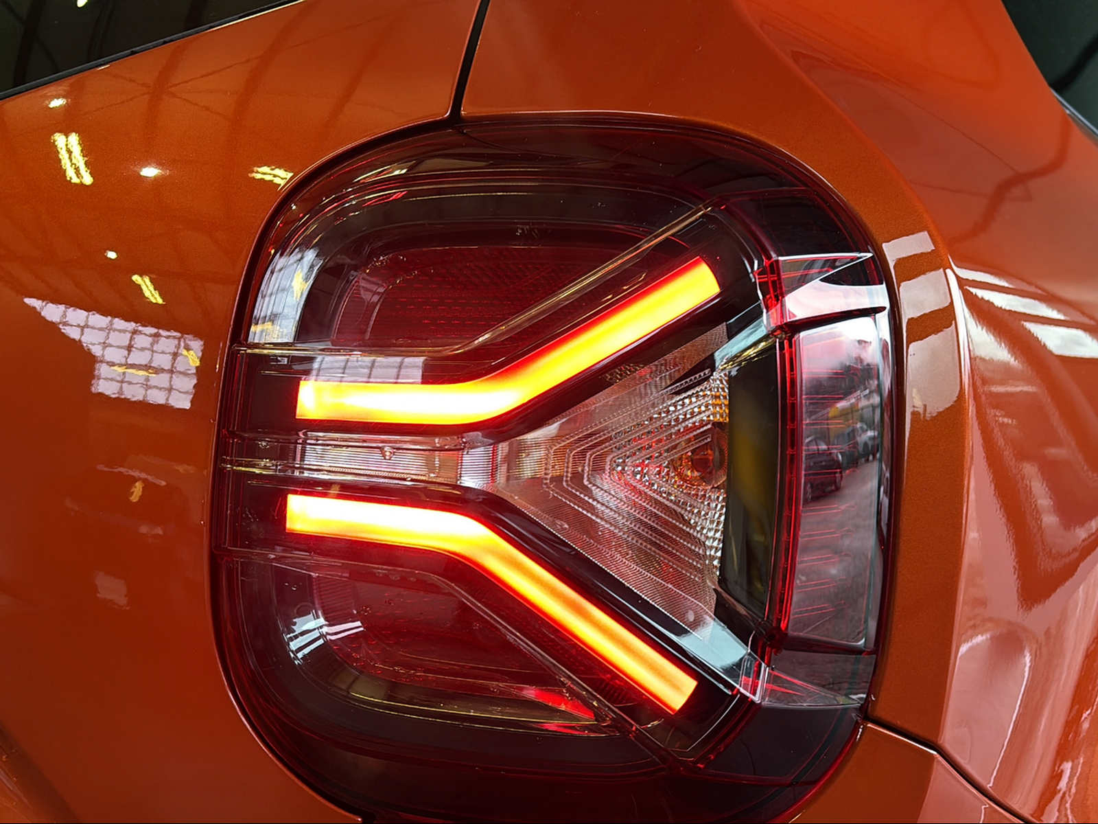 DACIA Duster TCe 150 Prestige EDC 4x2-image-15
