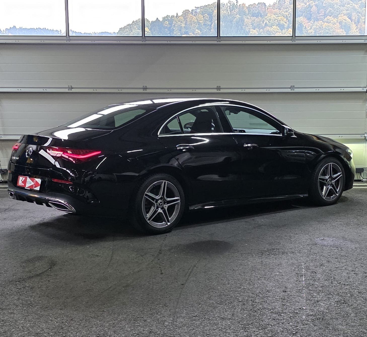 MERCEDES-BENZ CLA 200 AMG Line 7G-DCT *AHK*-image-4