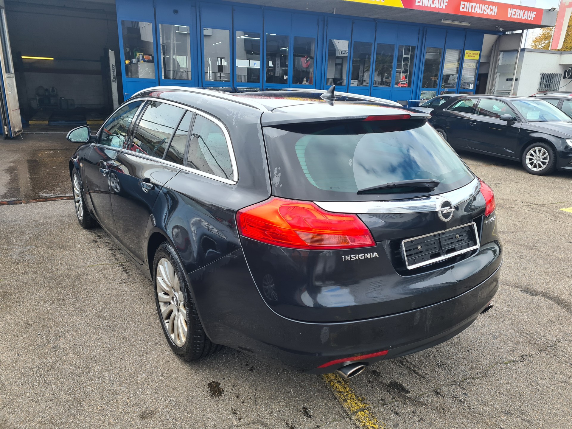 OPEL Insignia ST 2.0 Turbo Cosmo 4WD Aut.-image-3