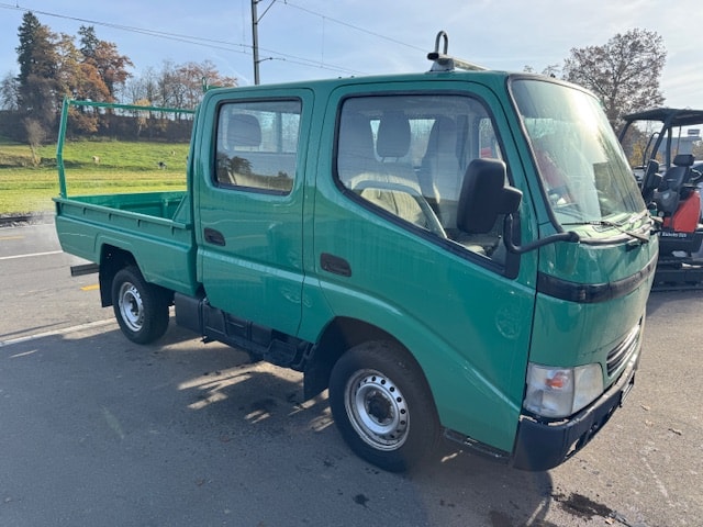 TOYOTA Dyna 100 2.5 D-4D 6 Plätzer Nutzlast 1385 kg frisch ab MFK-image-1