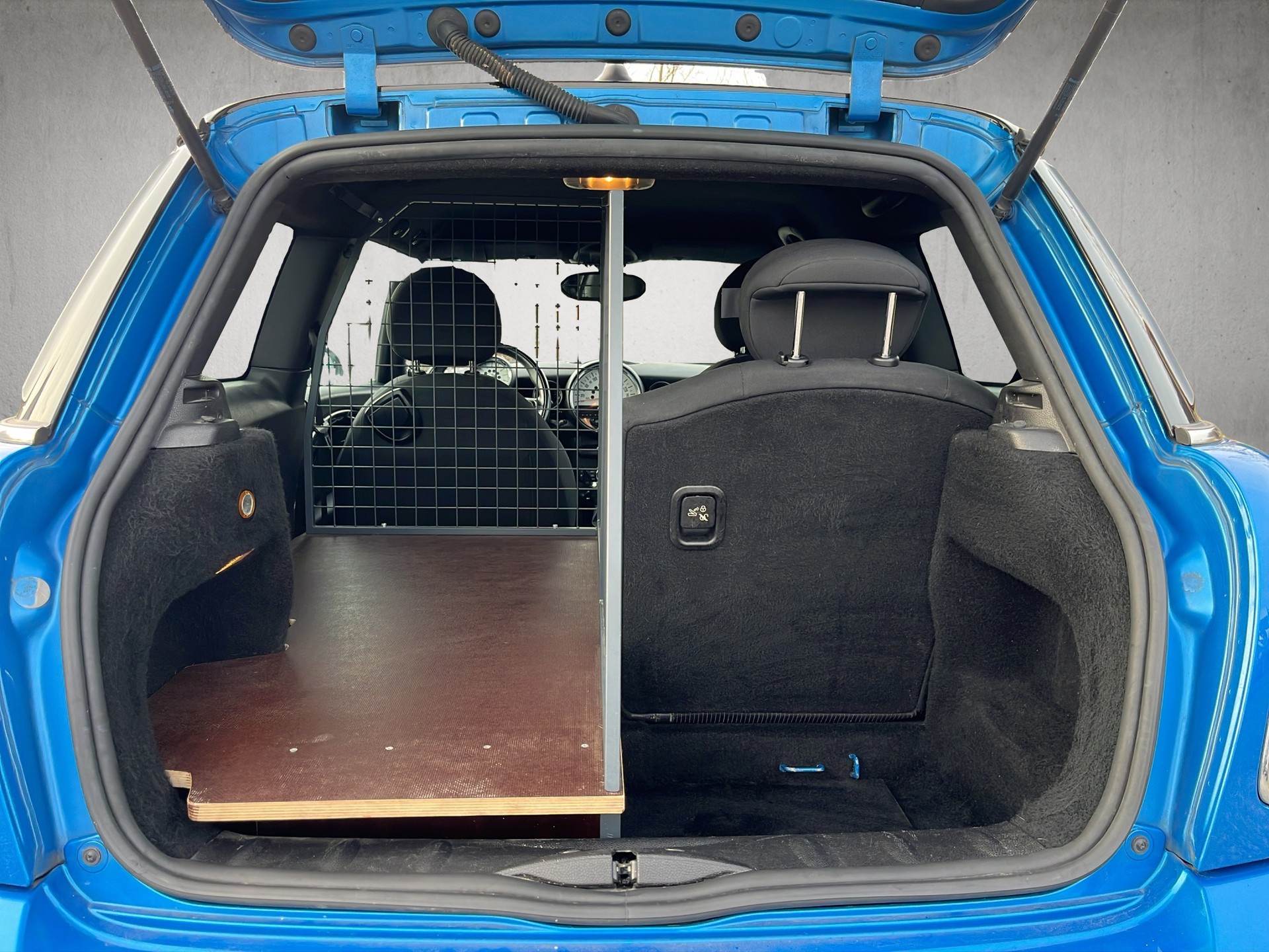MINI Cooper S-image-13