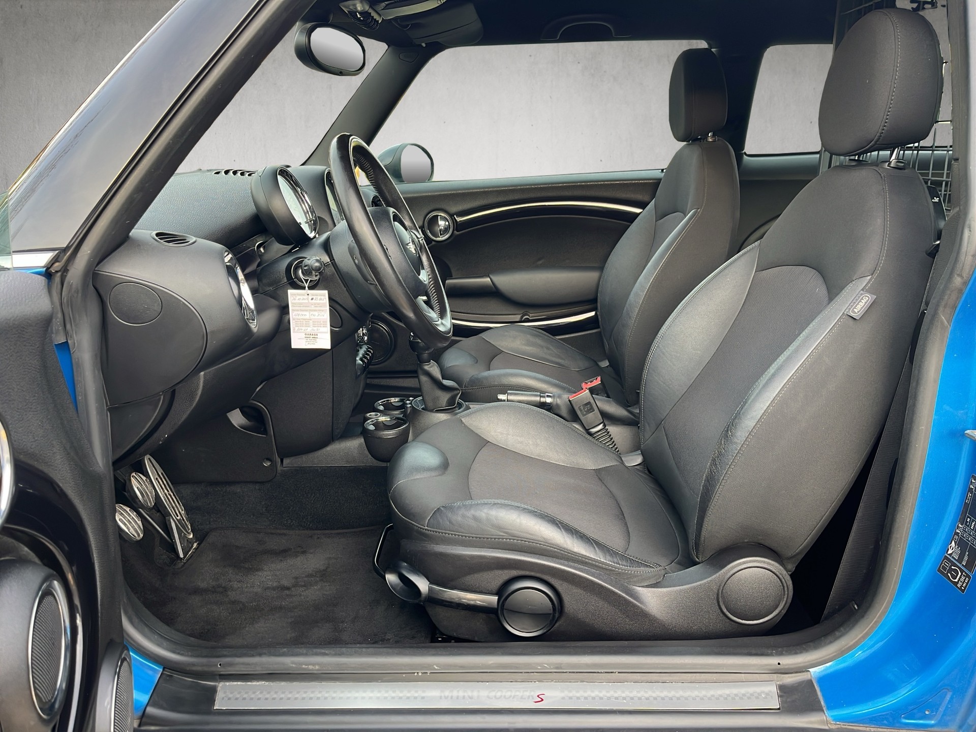 MINI Cooper S-image-9