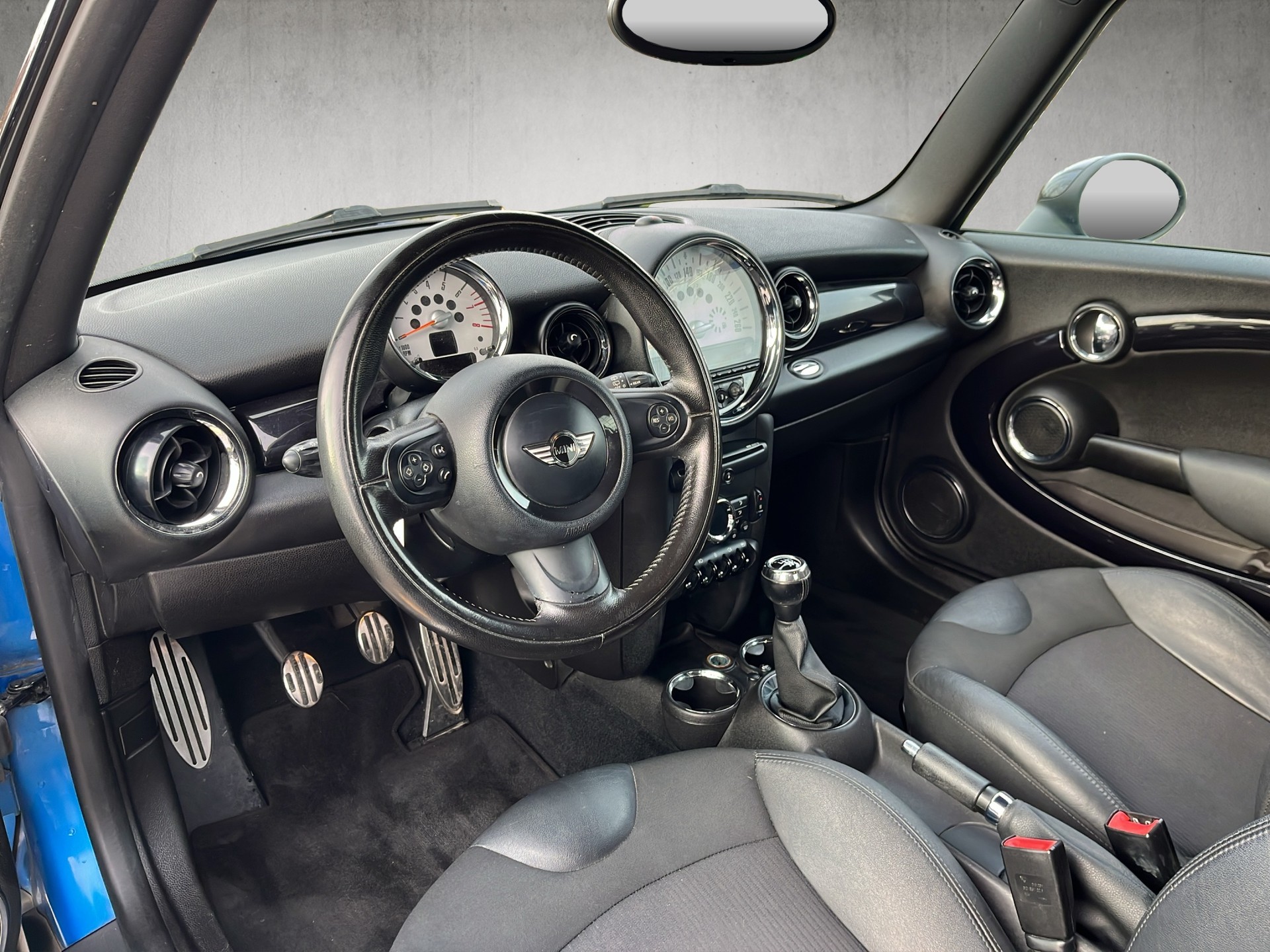 MINI Cooper S-image-8