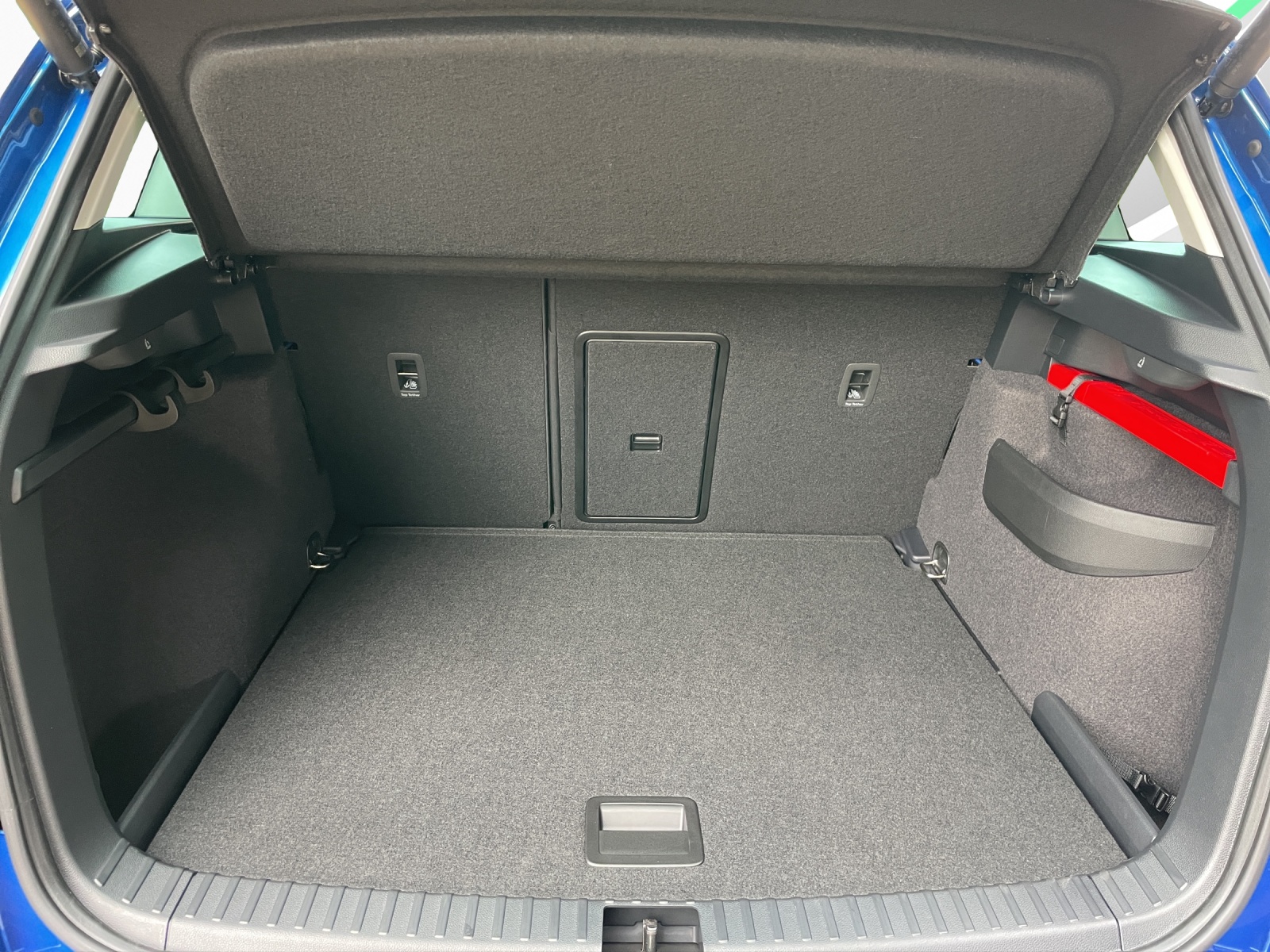 SKODA Karoq 1.5 TSI Dynamic DSG-image-14