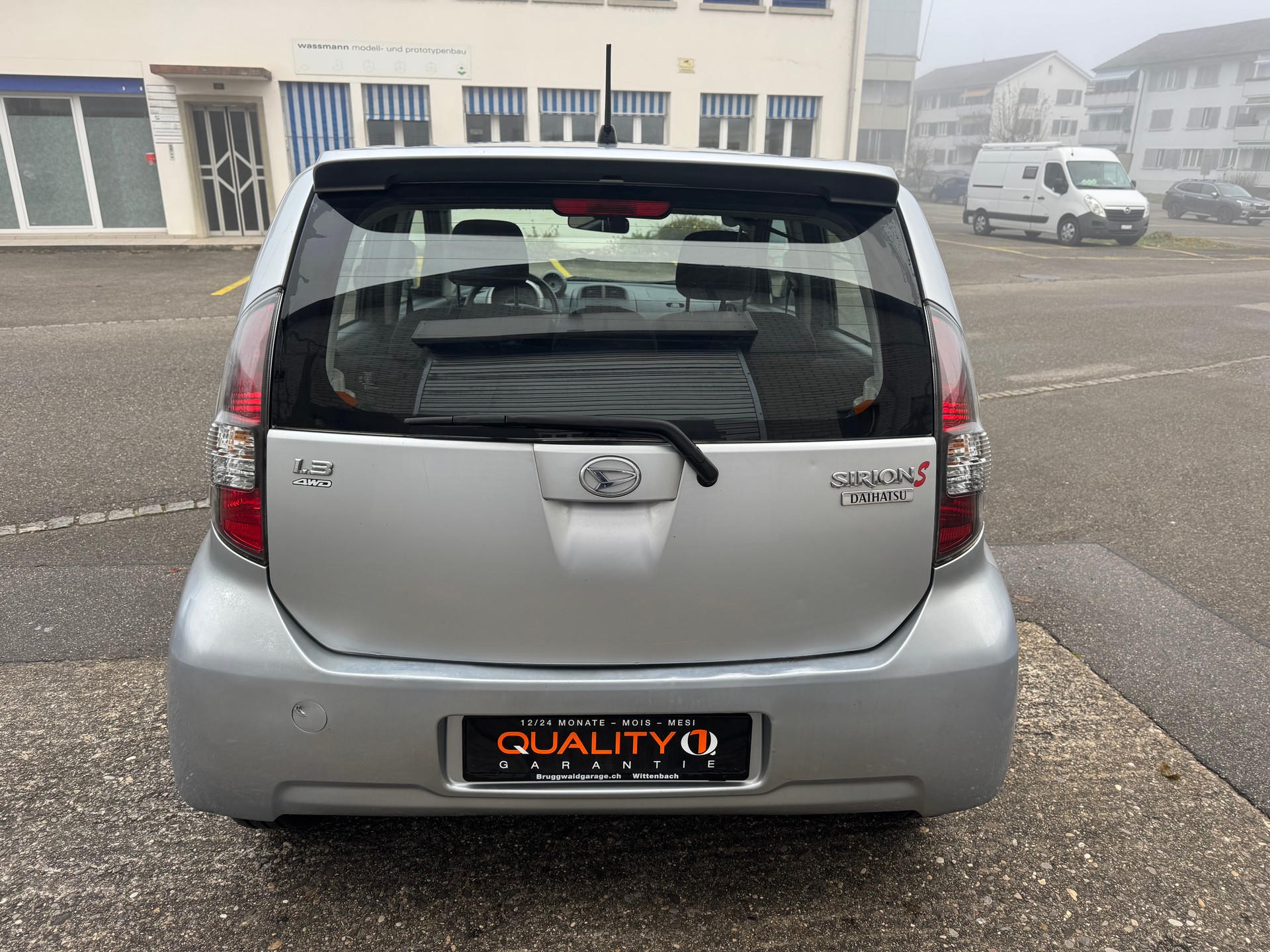 DAIHATSU Sirion 1.3 S eco-4WD-image-5