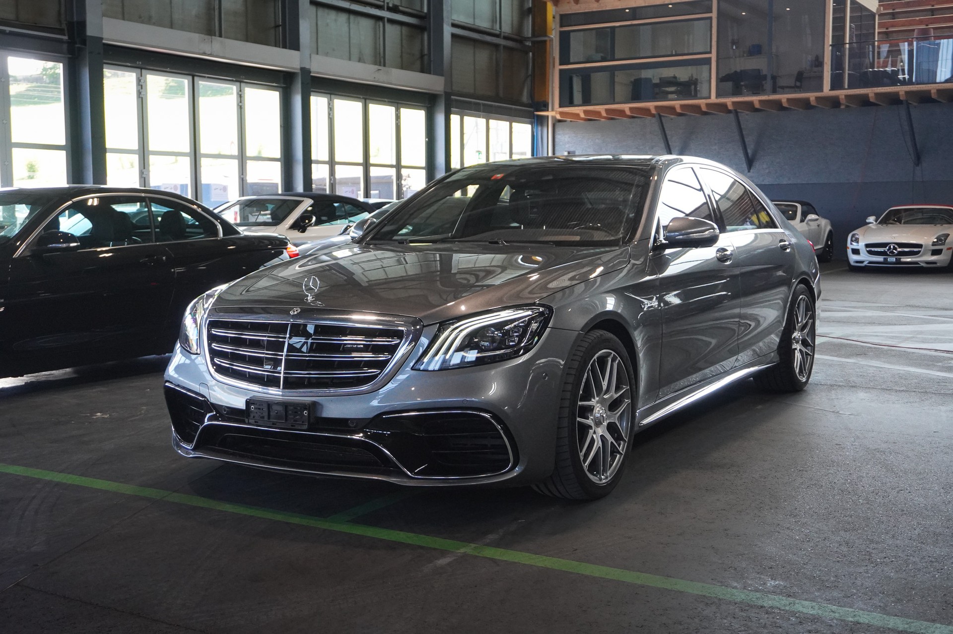 MERCEDES-BENZ S 63 AMG L 4Matic+ 9G-Tronic-image-1