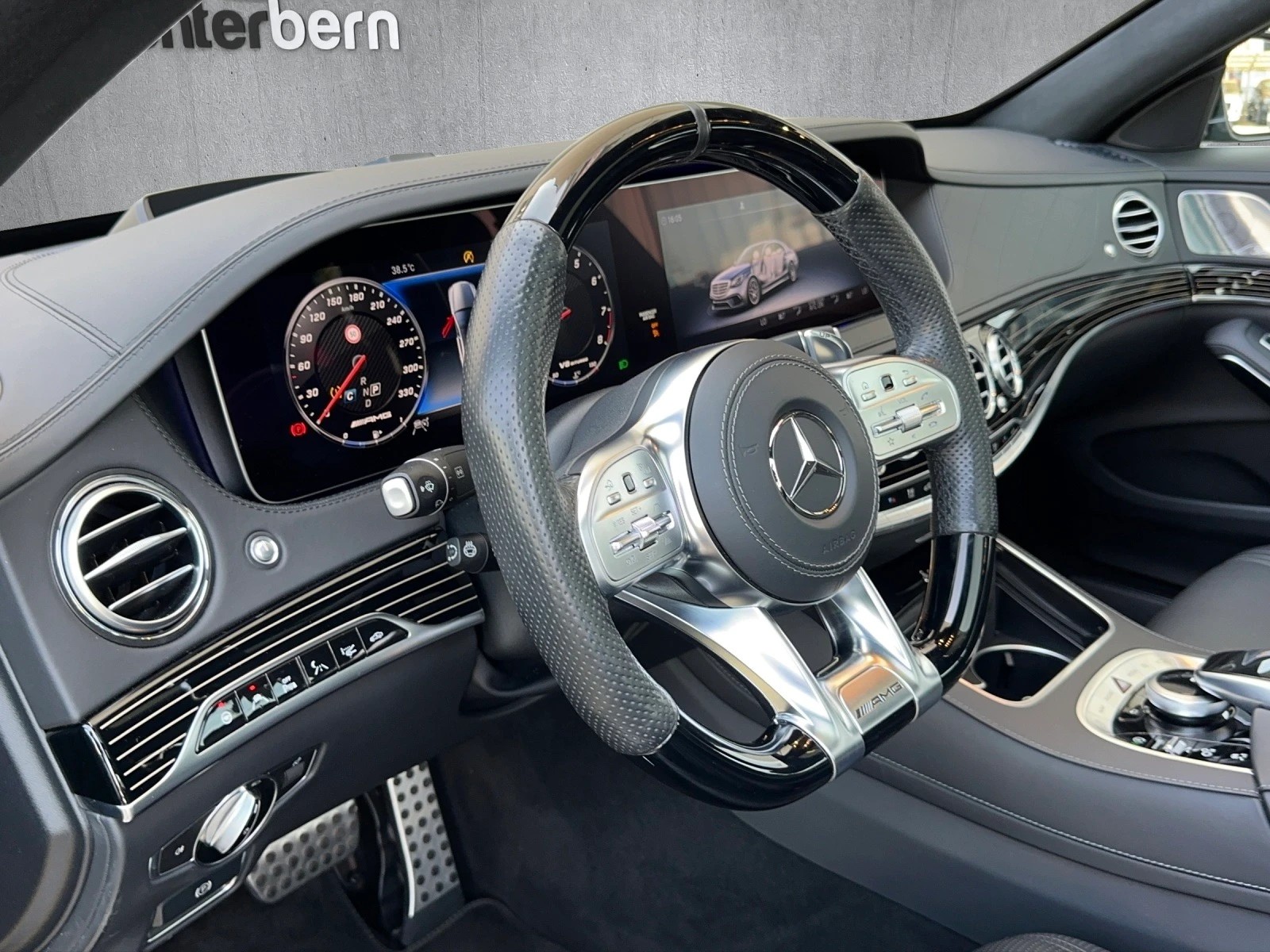 MERCEDES-BENZ S 63 AMG L 4Matic+ 9G-Tronic-image-11