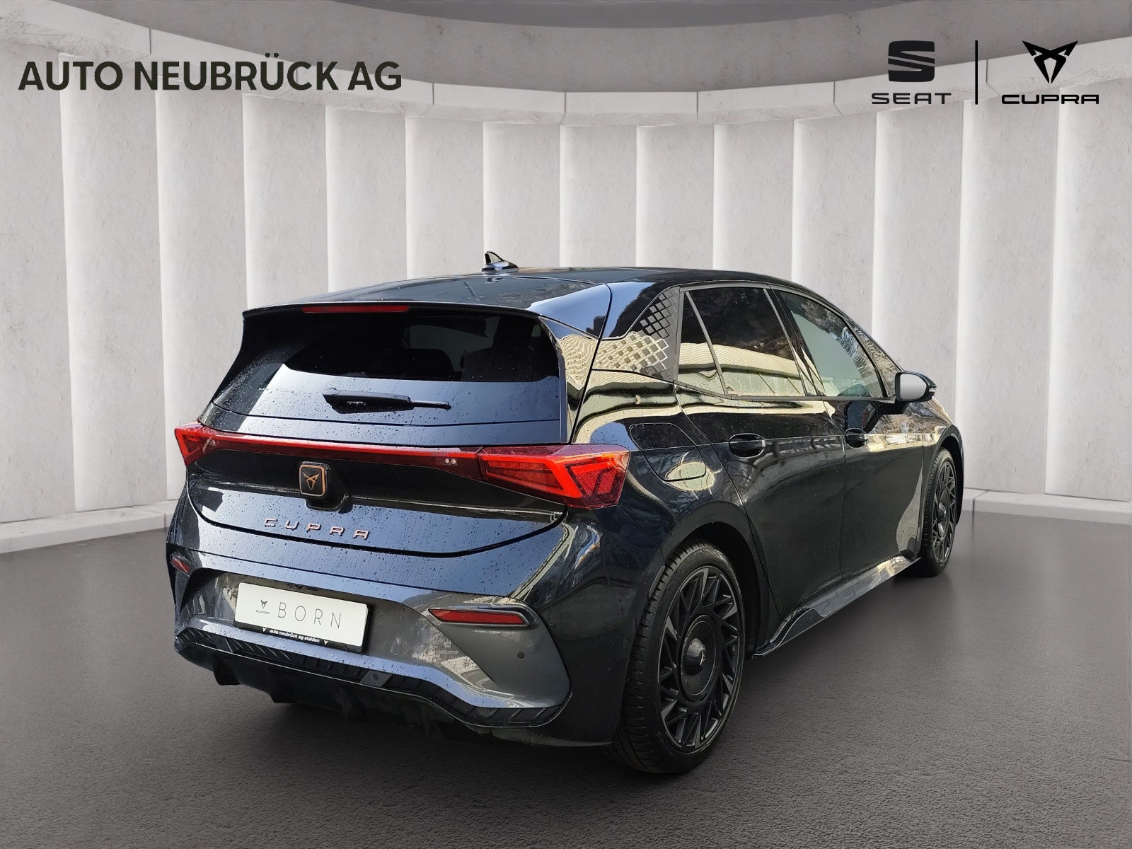 CUPRA Born 79 kWh e-Boost Adrenaline-image-3