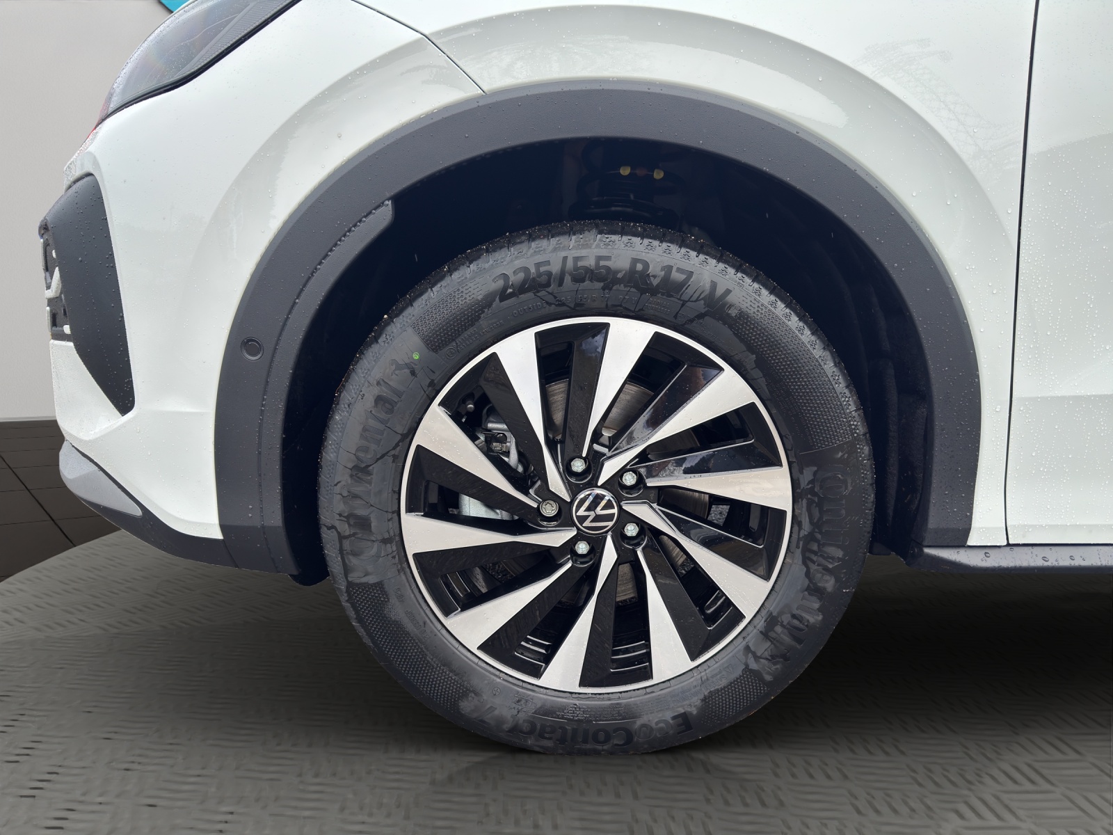 VW T-Roc 1.5 eTSI mHEV Life DSG-image-6