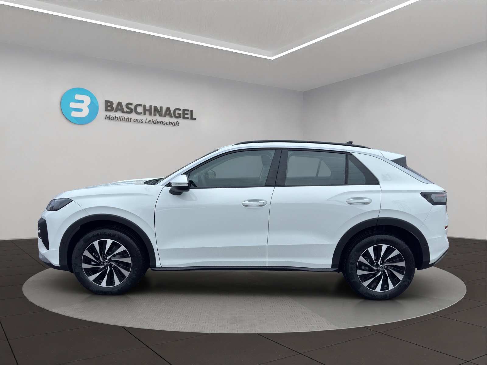 VW T-Roc 1.5 eTSI mHEV Life DSG-image-1