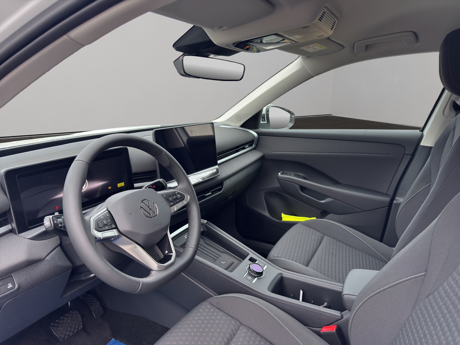 VW T-Roc 1.5 eTSI mHEV Life DSG-showroom-element-3
