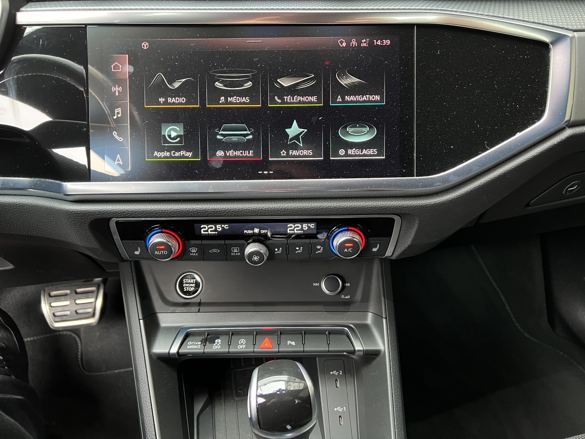 AUDI Q3 40 TDI advanced quattro S-tronic-image-12