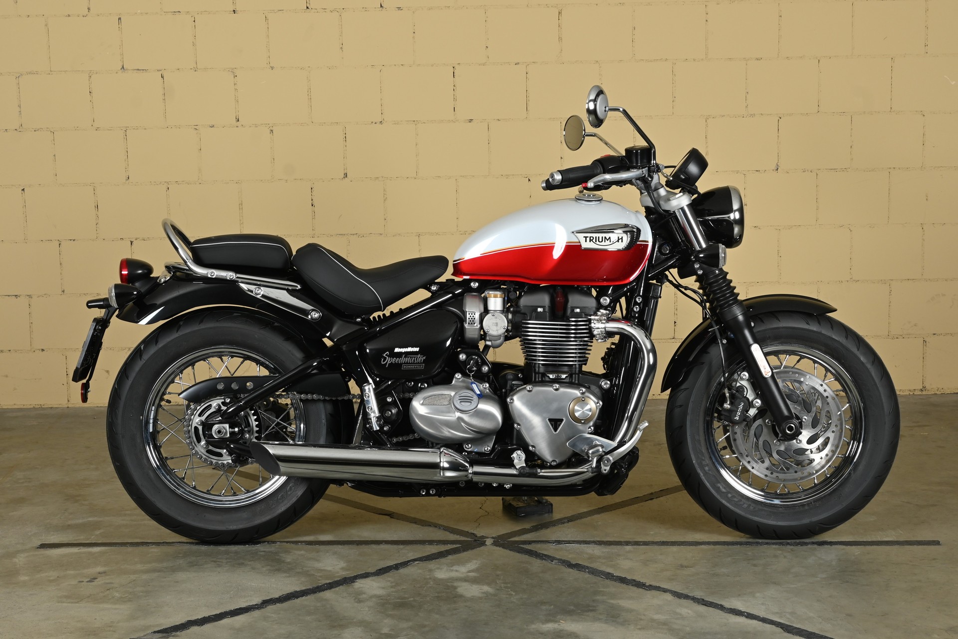 TRIUMPH Speedmaster