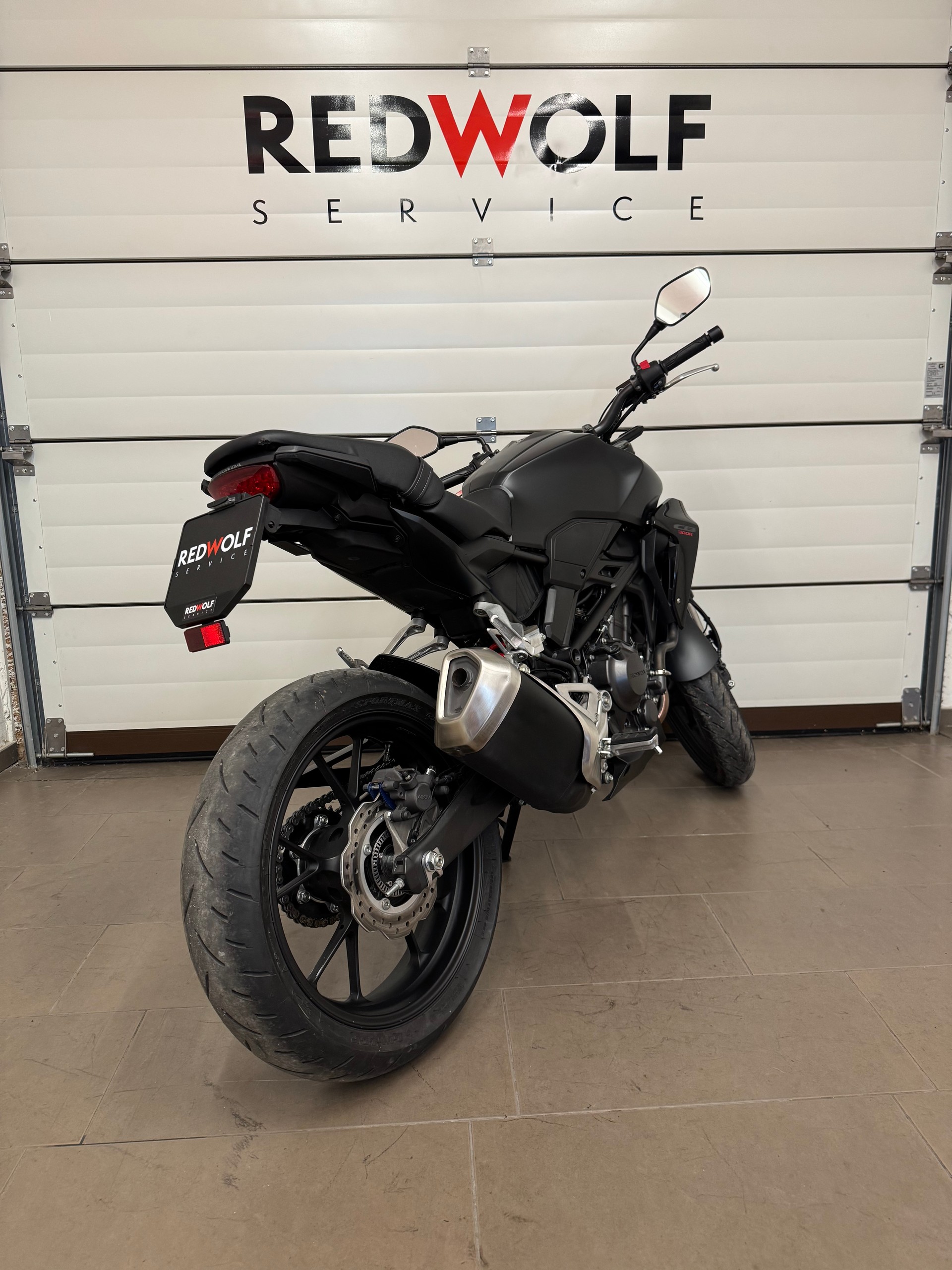 HONDA CB 300 R-image-3