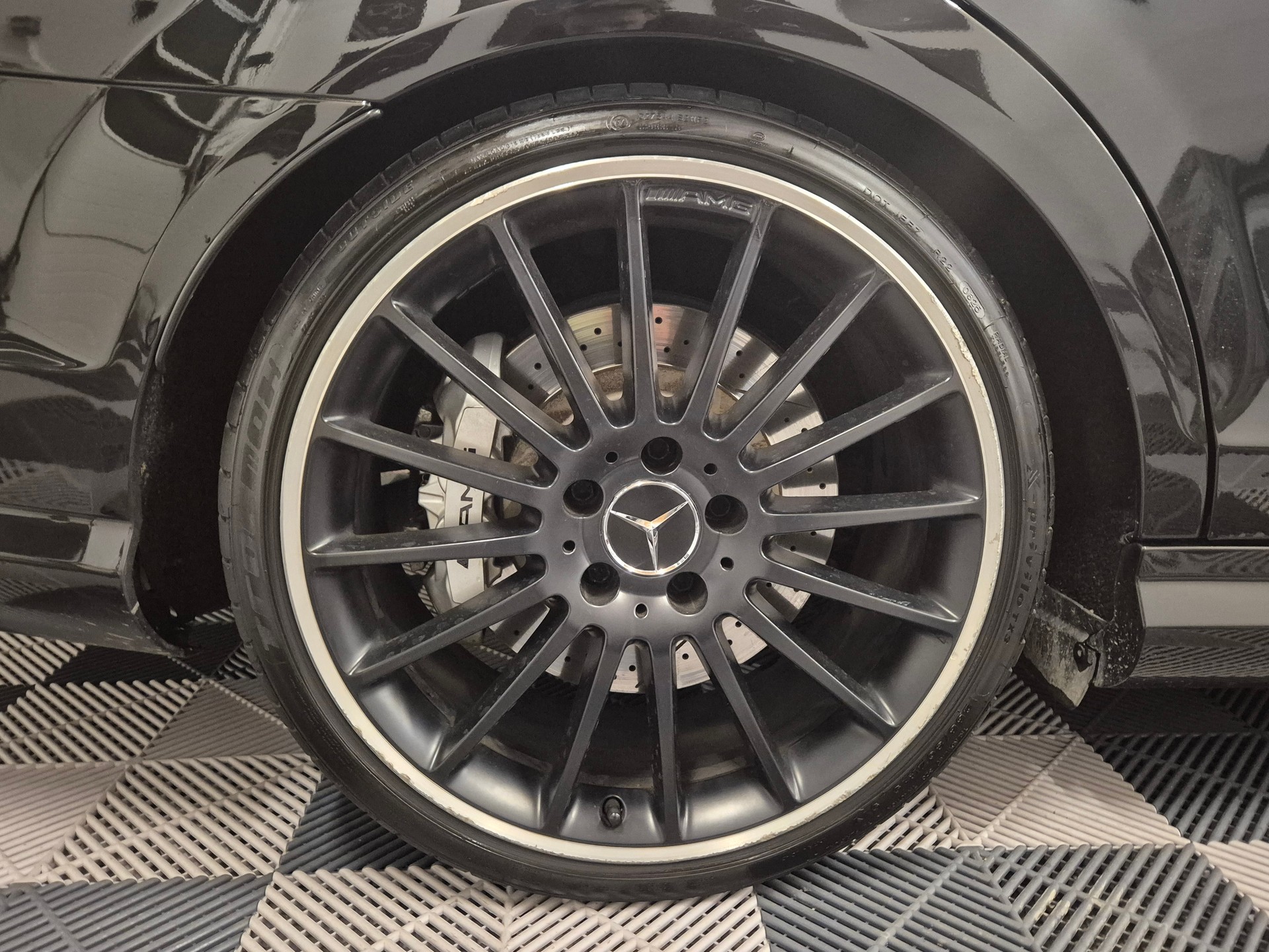 MERCEDES-BENZ C 63 AMG Avantgarde 7G-Tronic - Swiss Edition-image-31