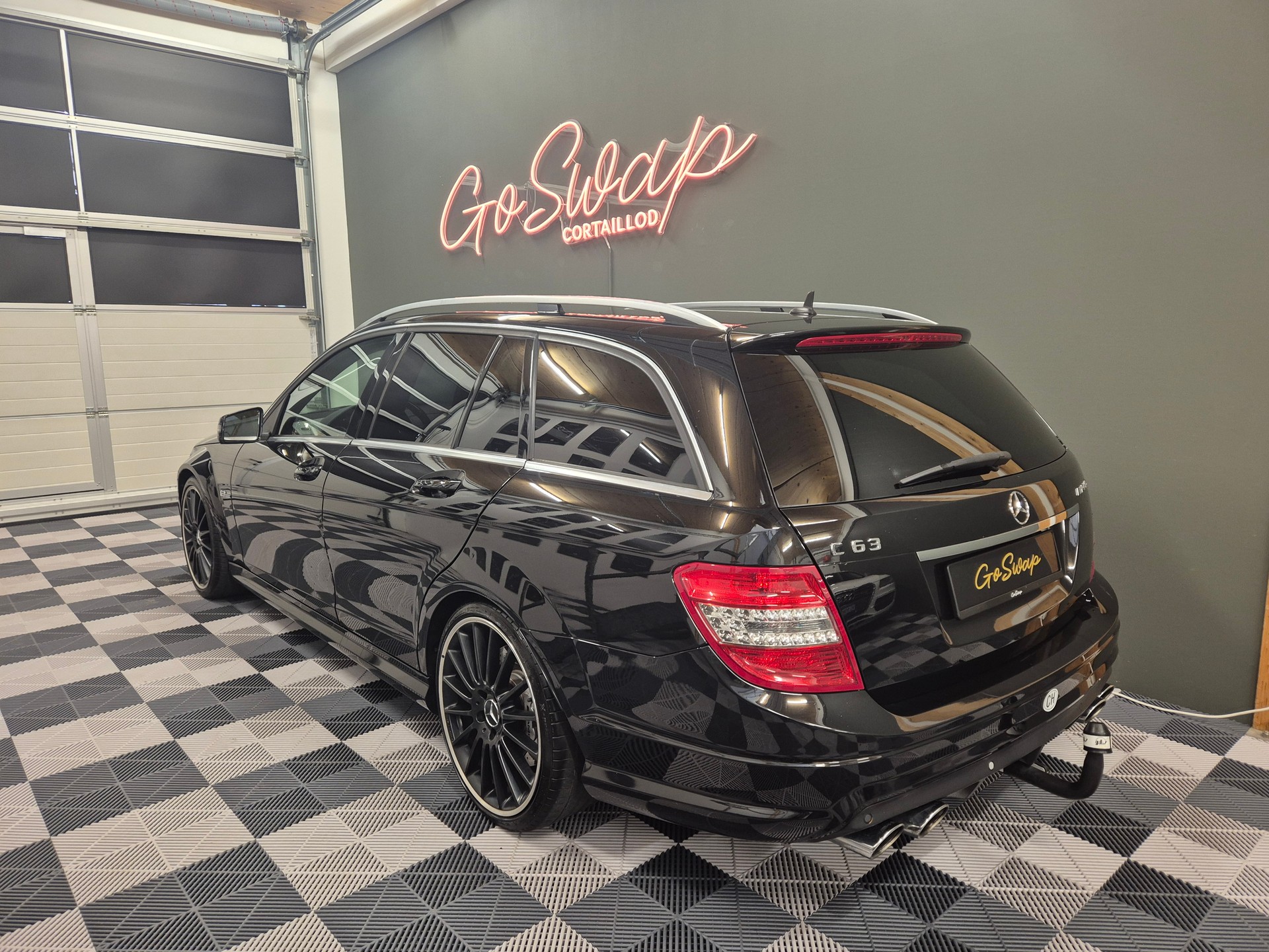 MERCEDES-BENZ C 63 AMG Avantgarde 7G-Tronic - Swiss Edition-image-3