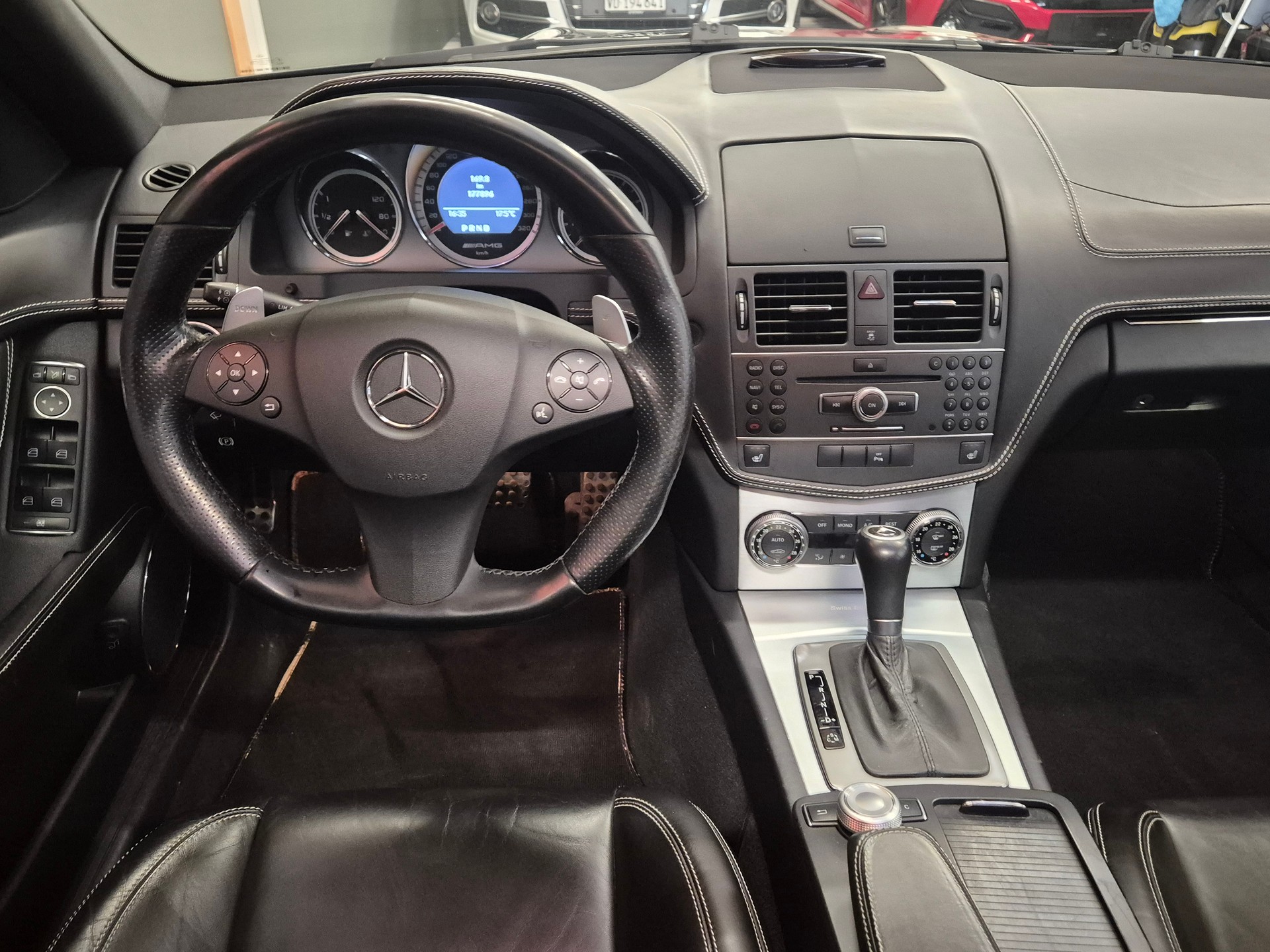 MERCEDES-BENZ C 63 AMG Avantgarde 7G-Tronic - Swiss Edition-image-20