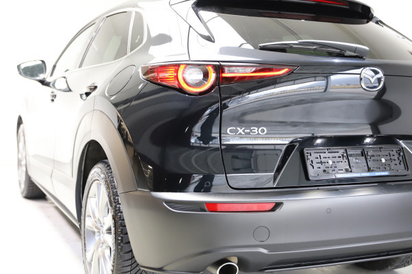 MAZDA CX-30 G 140 Exclusive AT-image-3