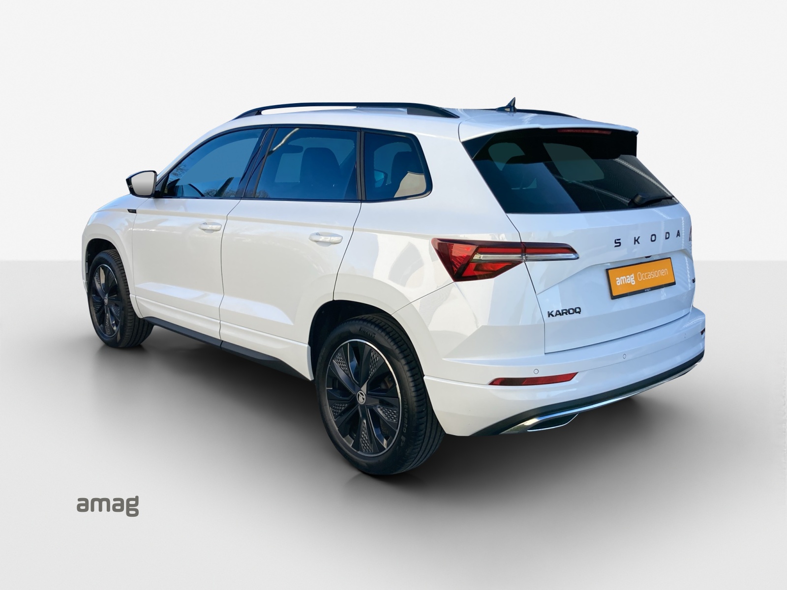 SKODA Karoq 2.0 TSI SportLine 4x4 DSG-image-2